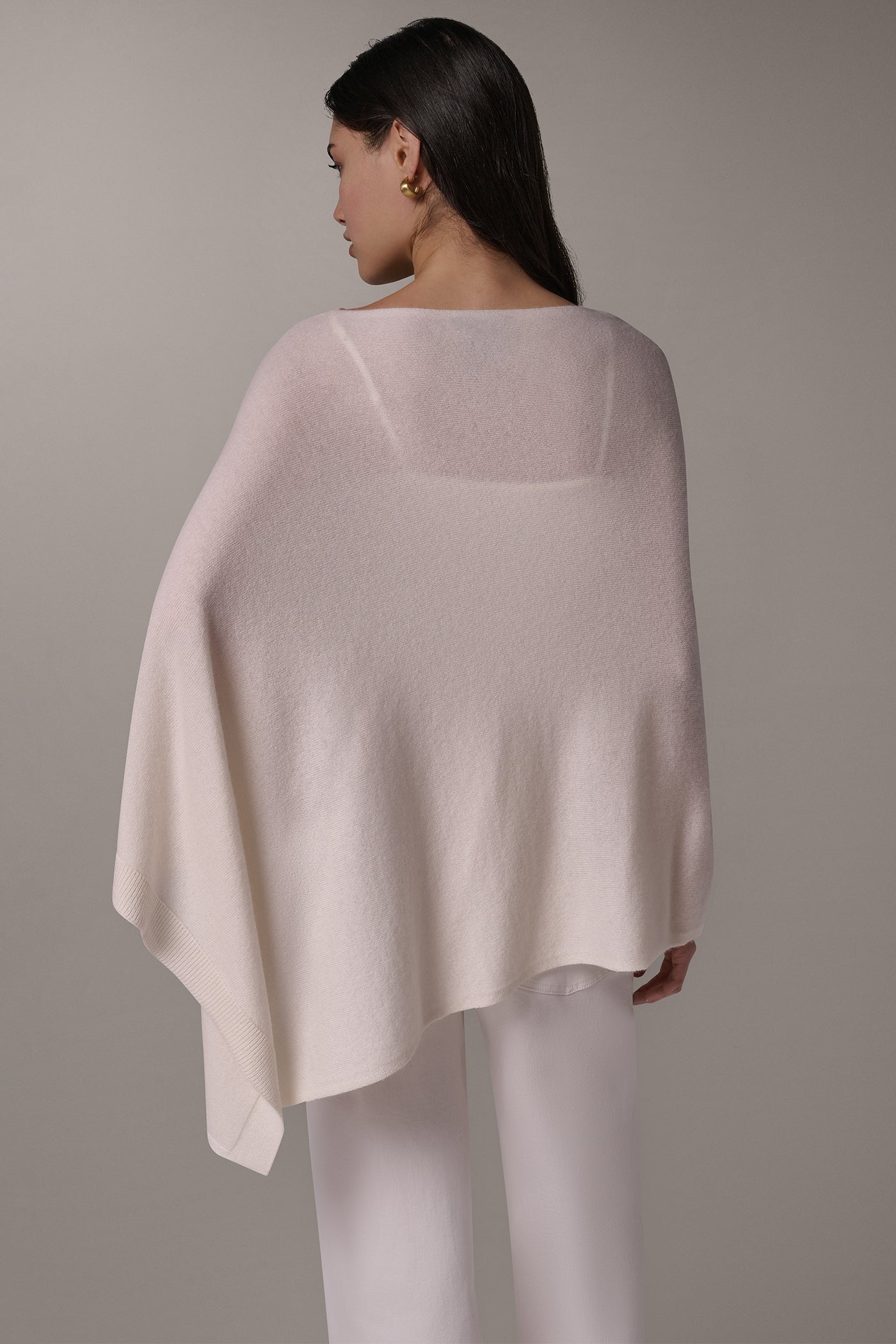 WOOL AND CASHMERE BLEND PONCHO VIEW 3