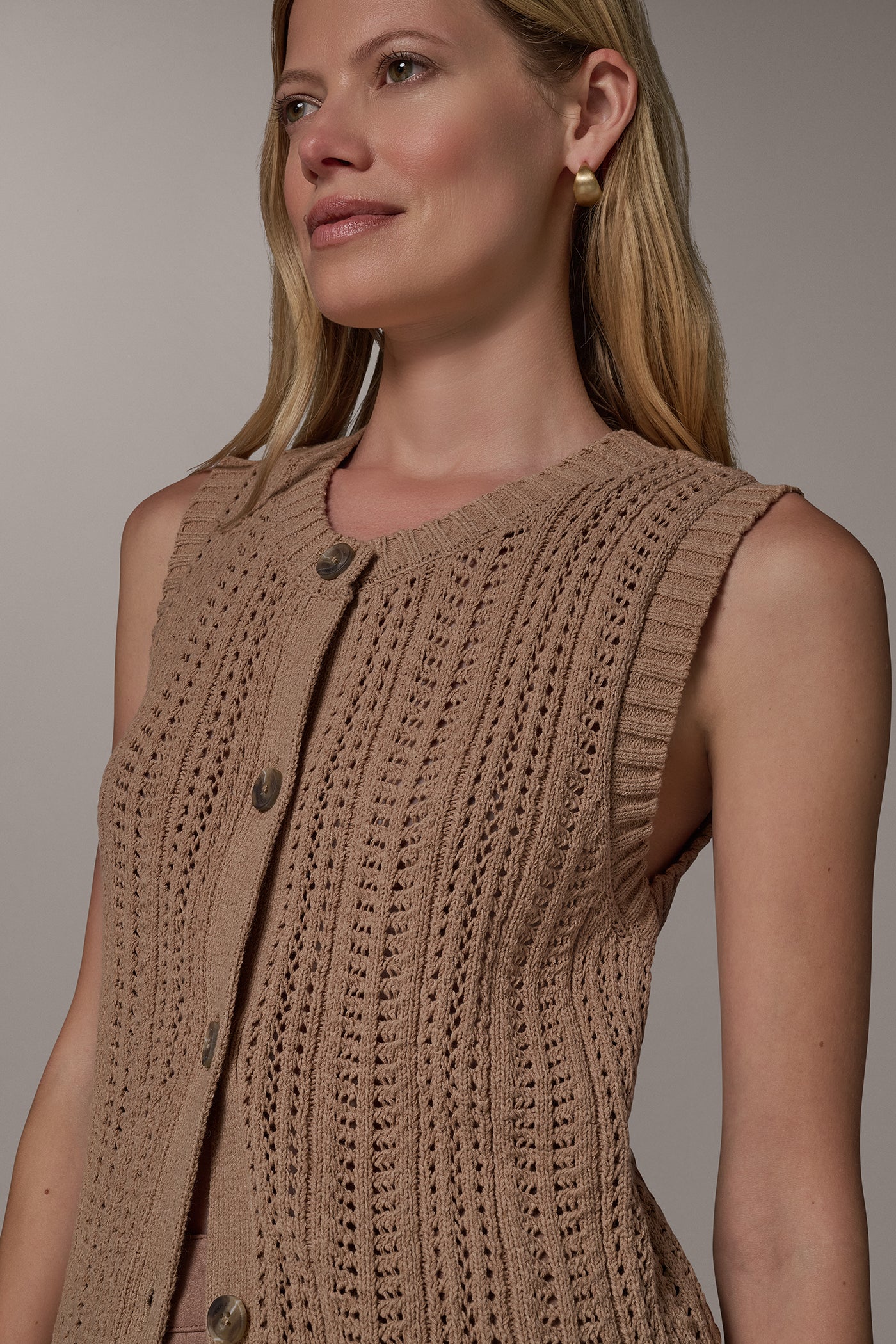 POINTELLE STITCH VEST VIEW 5