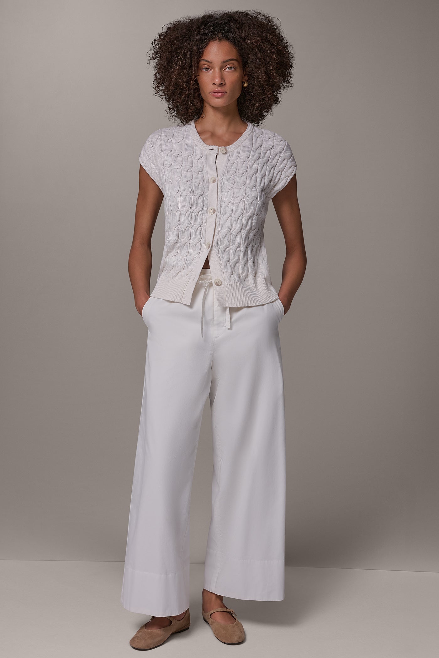 SLEEVELESS CABLE KNIT VEST VIEW 8