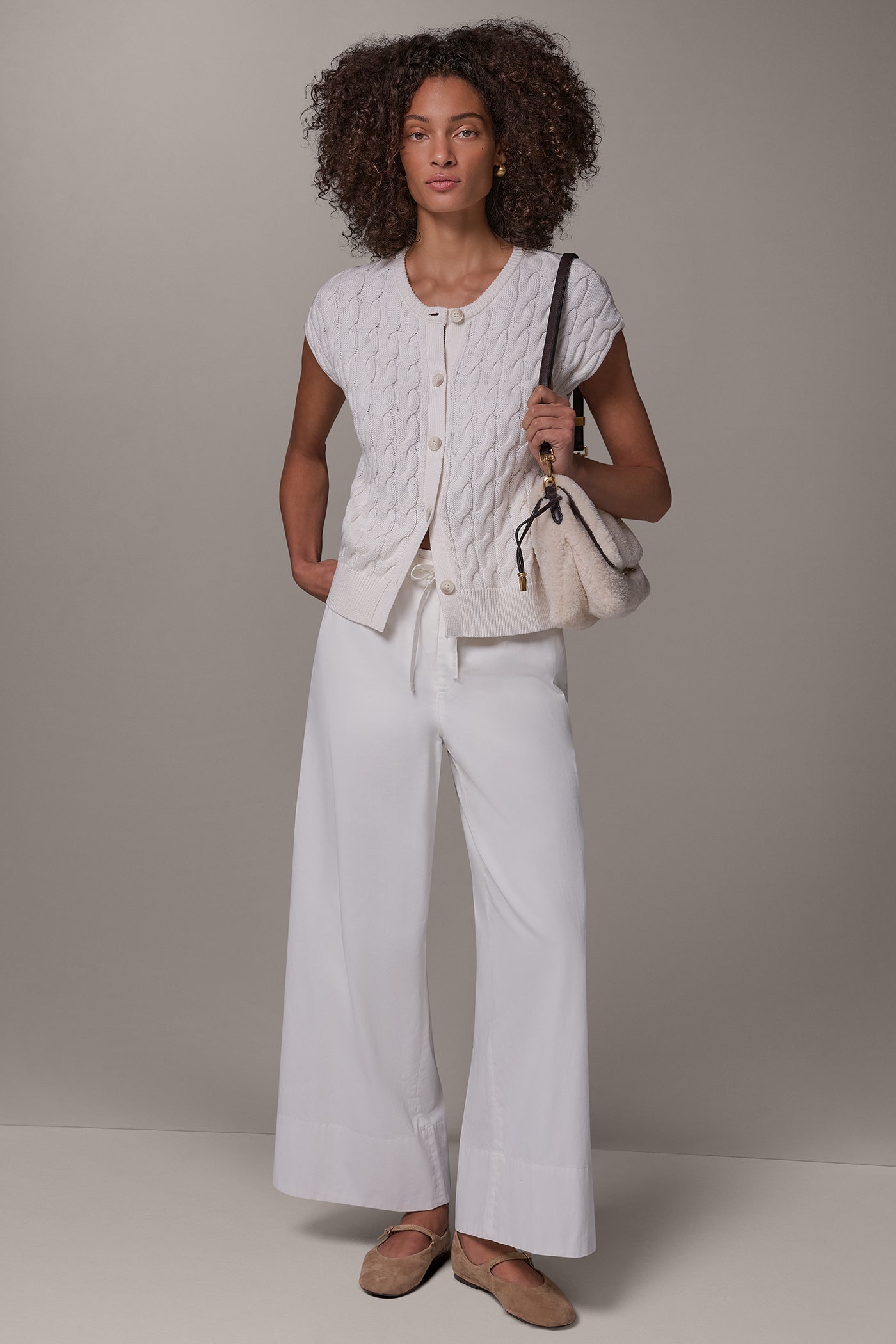 SLEEVELESS CABLE KNIT VEST VIEW 7