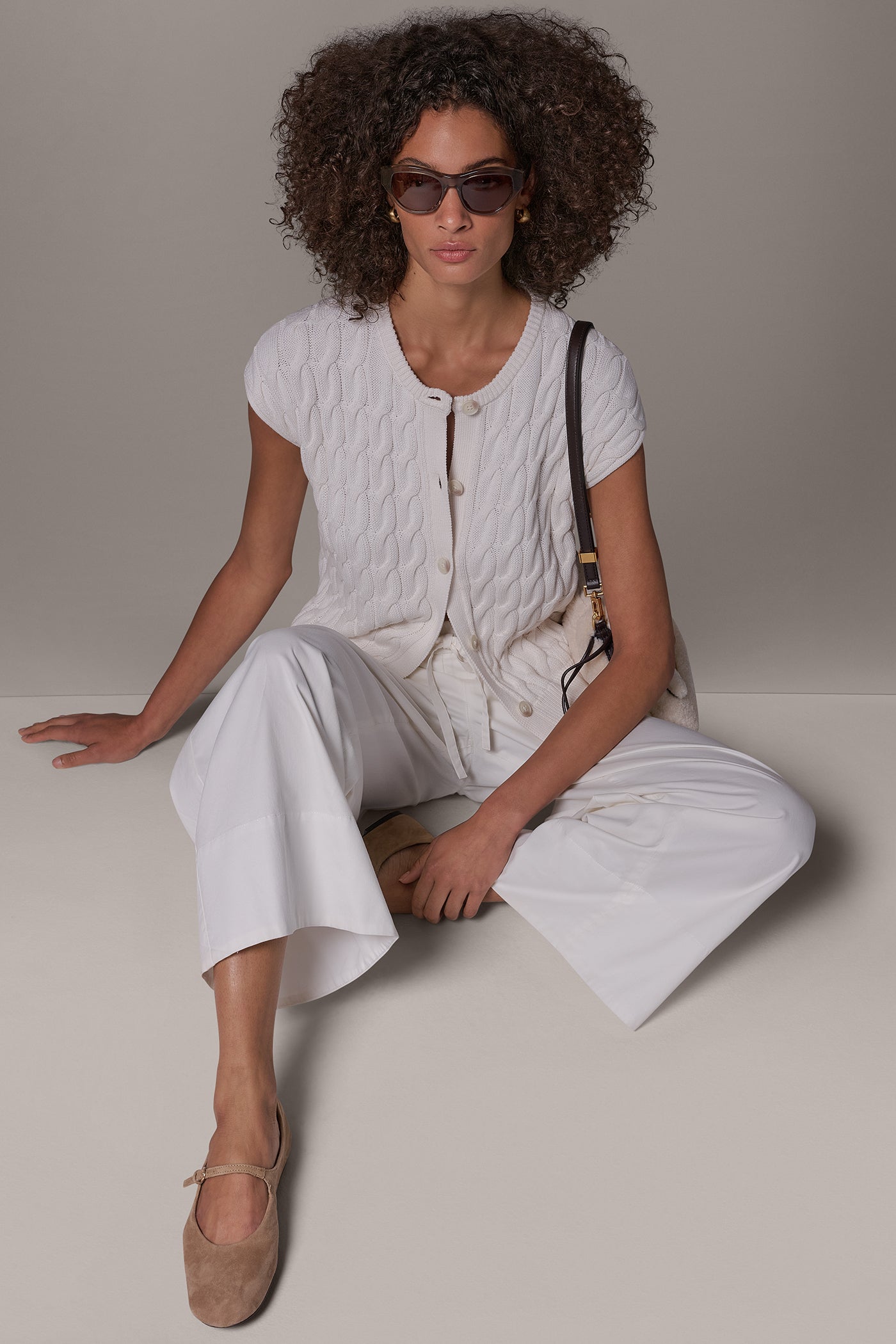 SLEEVELESS CABLE KNIT VEST VIEW 9