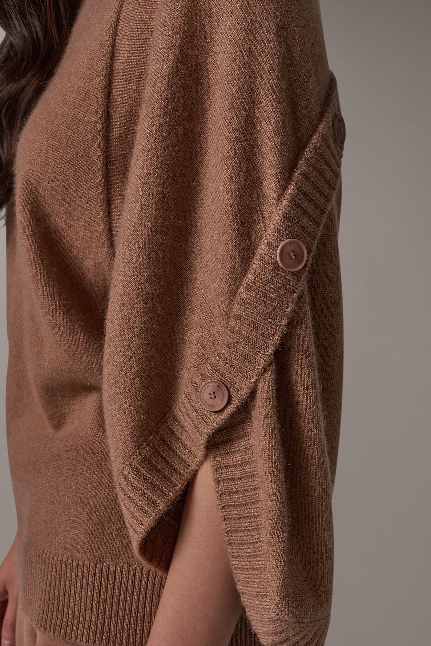 WOOL AND CASHMERE OVERLAP SWEATER VIEW 7