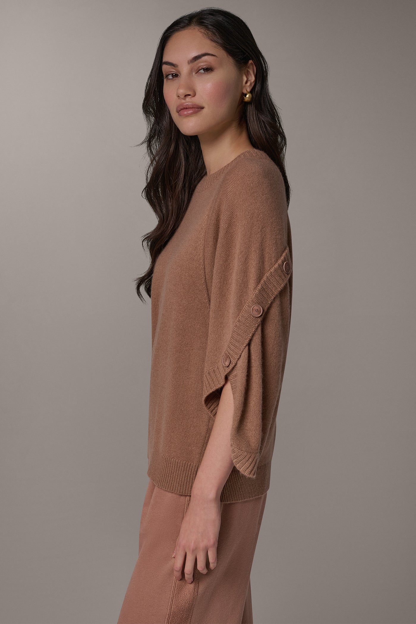 WOOL AND CASHMERE OVERLAP SWEATER VIEW 4
