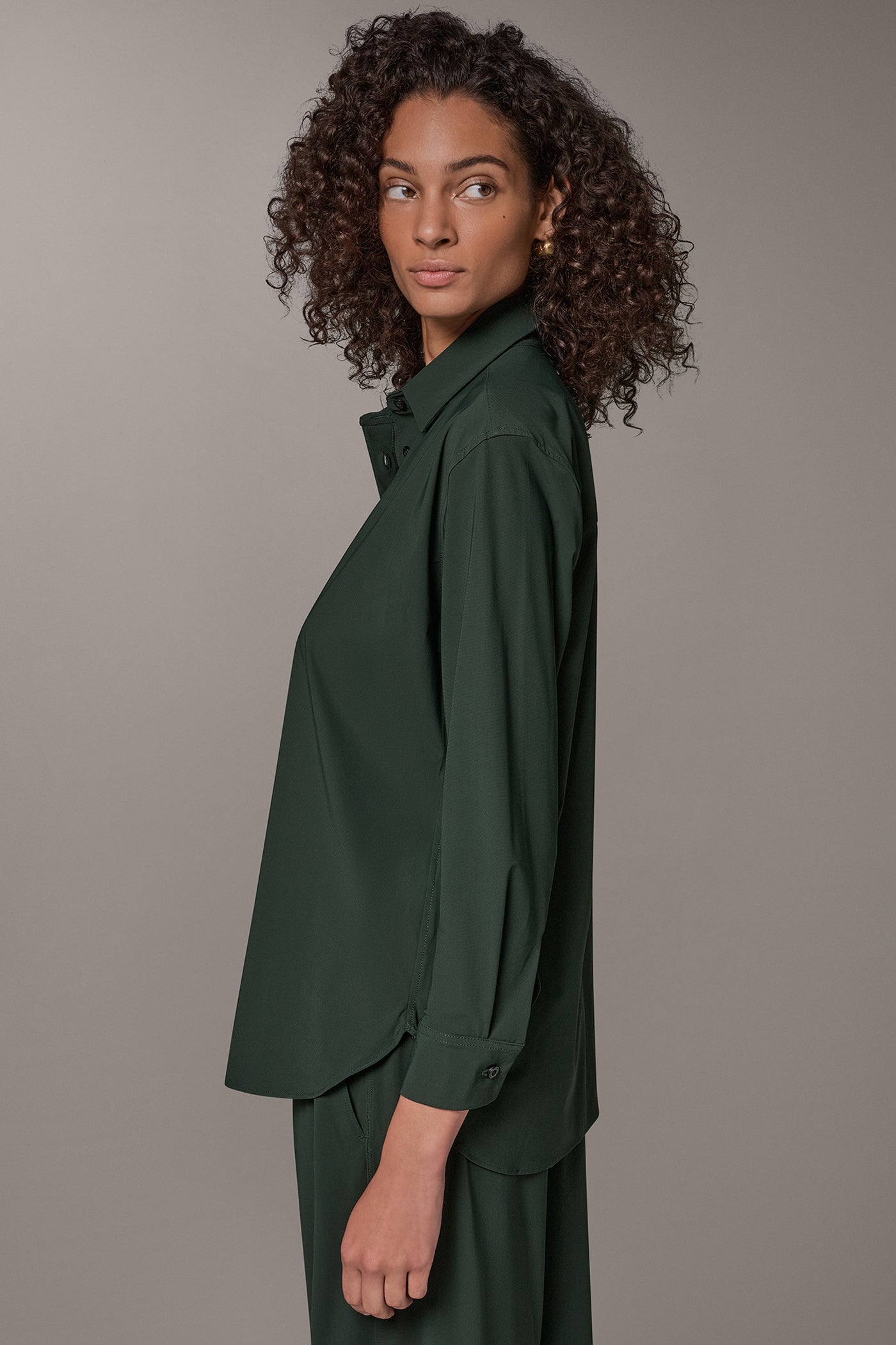 BLOUSON SLEEVE BUTTON FRONT TOP VIEW 2