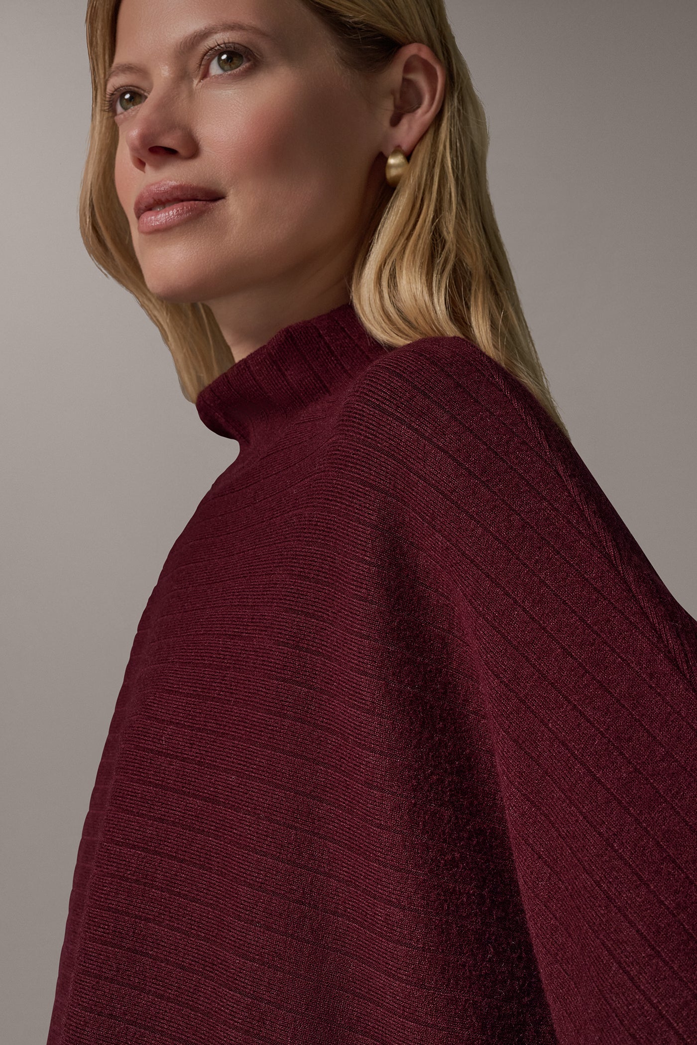 CROPPED DOLMAN SLEEVE RIB SWEATER VIEW 4