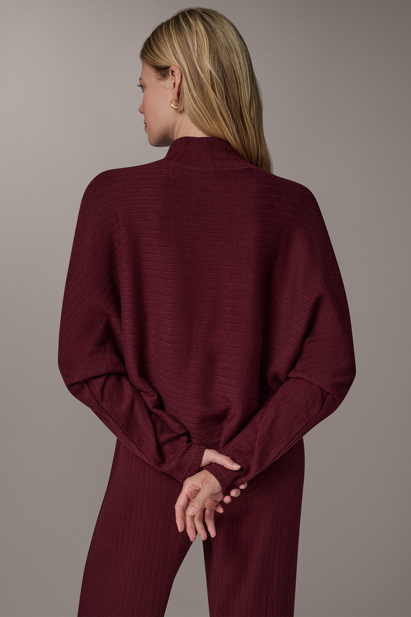CROPPED DOLMAN SLEEVE RIB SWEATER VIEW 3