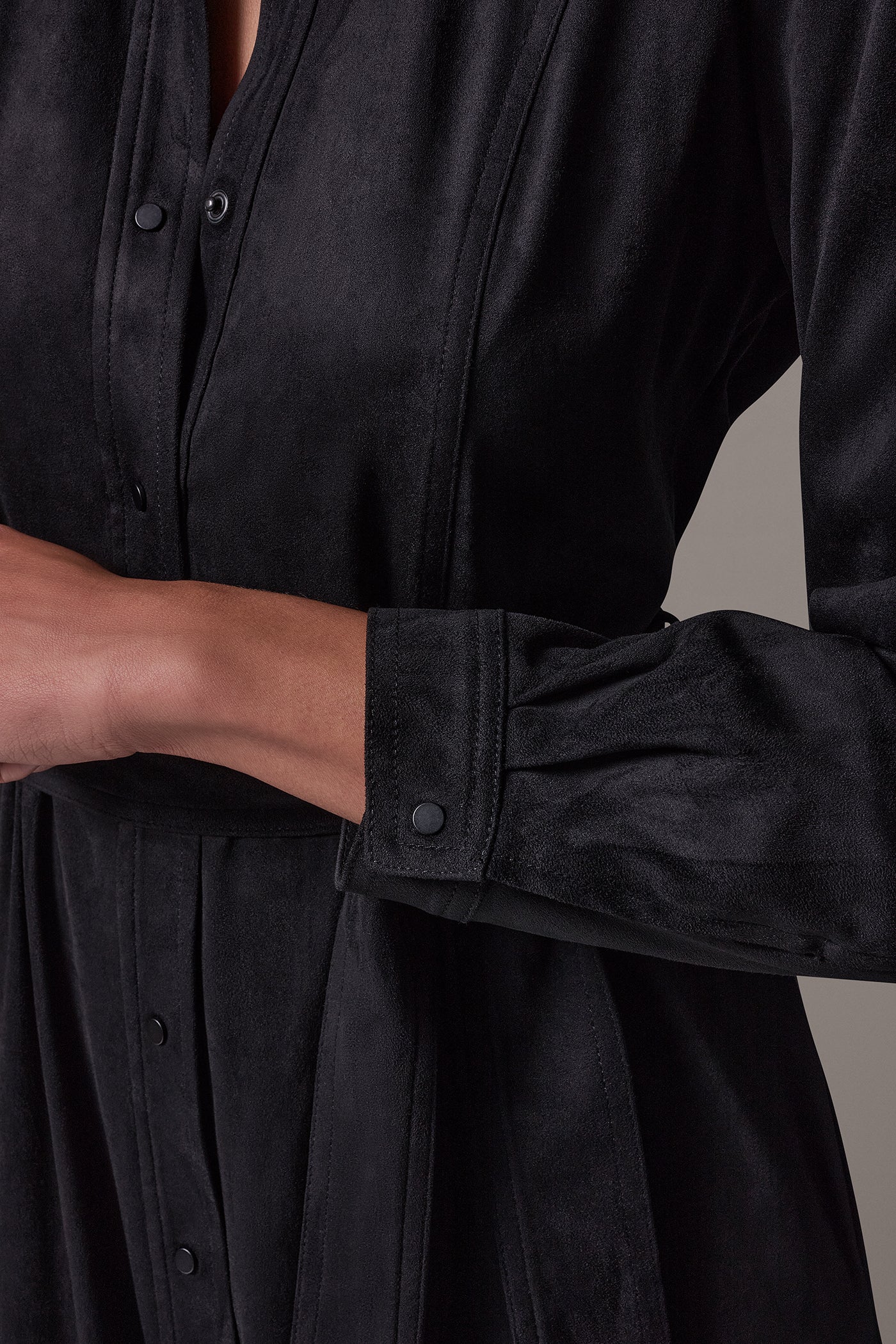 MICROSUEDE SNAP FRONT DUSTER VIEW 6 | Included in discounts