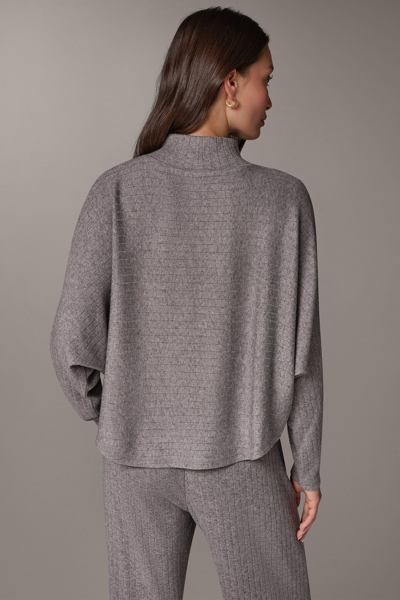 CROPPED DOLMAN SLEEVE RIB SWEATER VIEW 3 | Clothing
