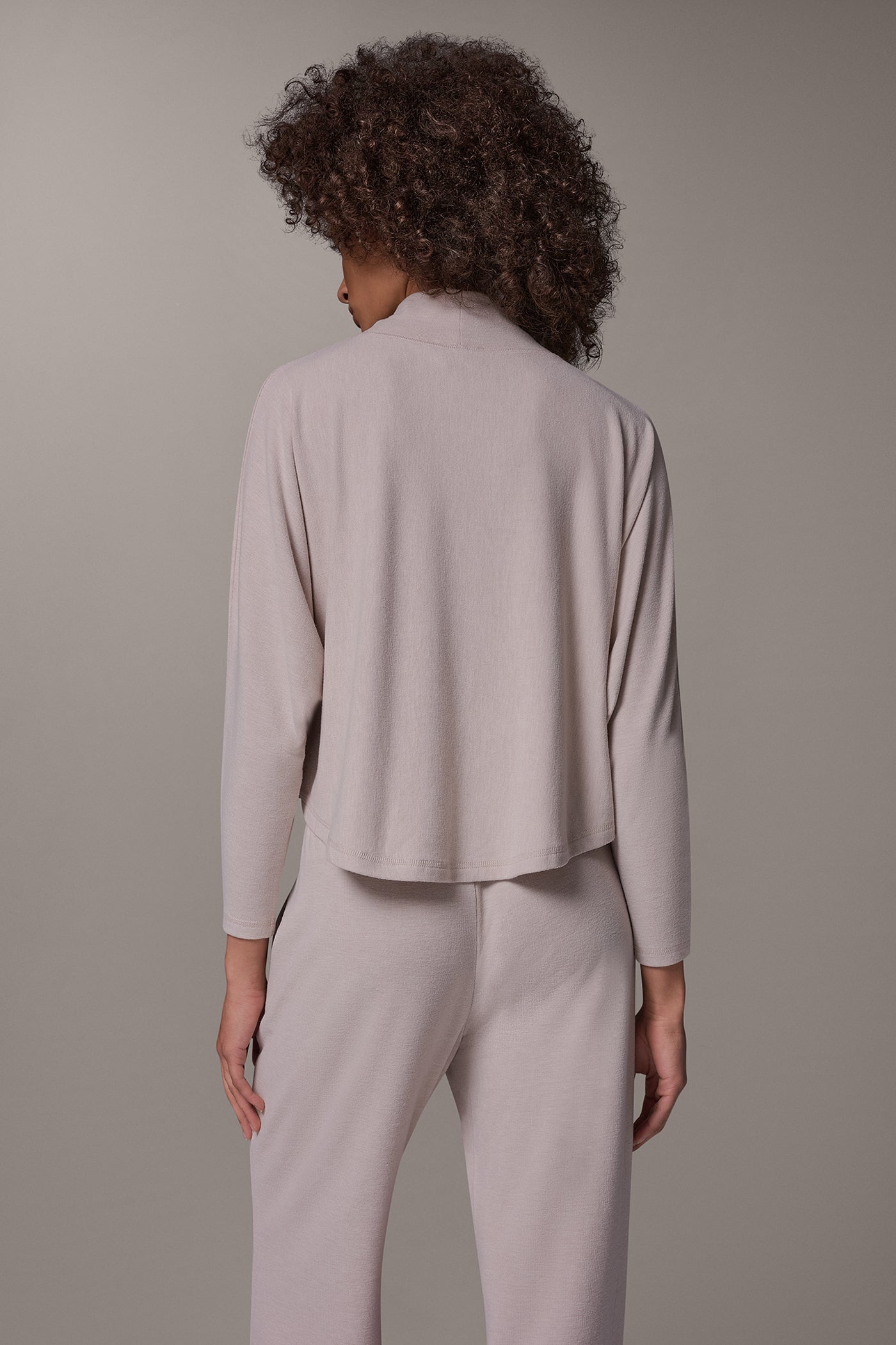 CROPPED DOLMAN SLEEVE SWEATER VIEW 3