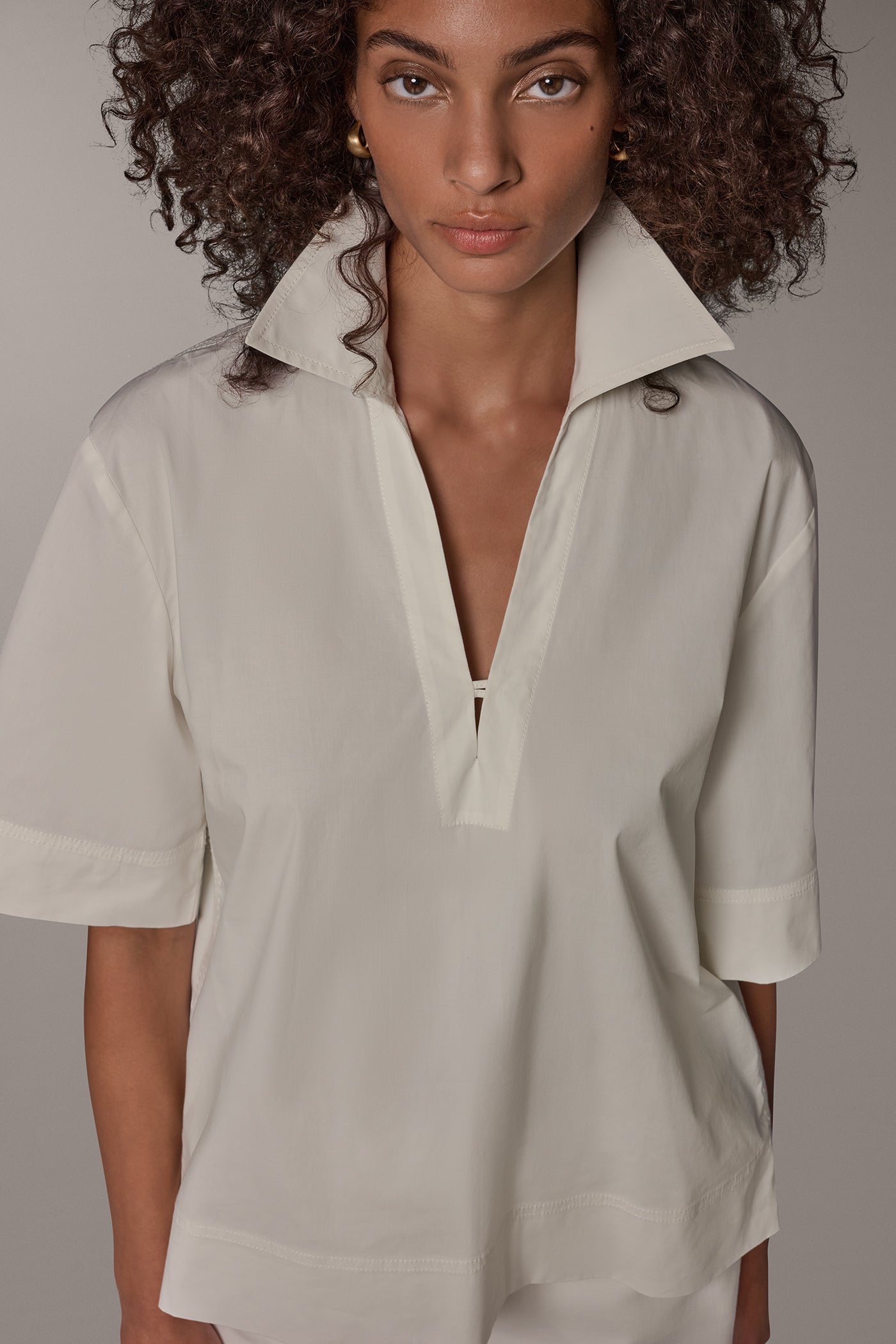 POPLIN EMBROIDERED DETAIL BLOUSE VIEW 2