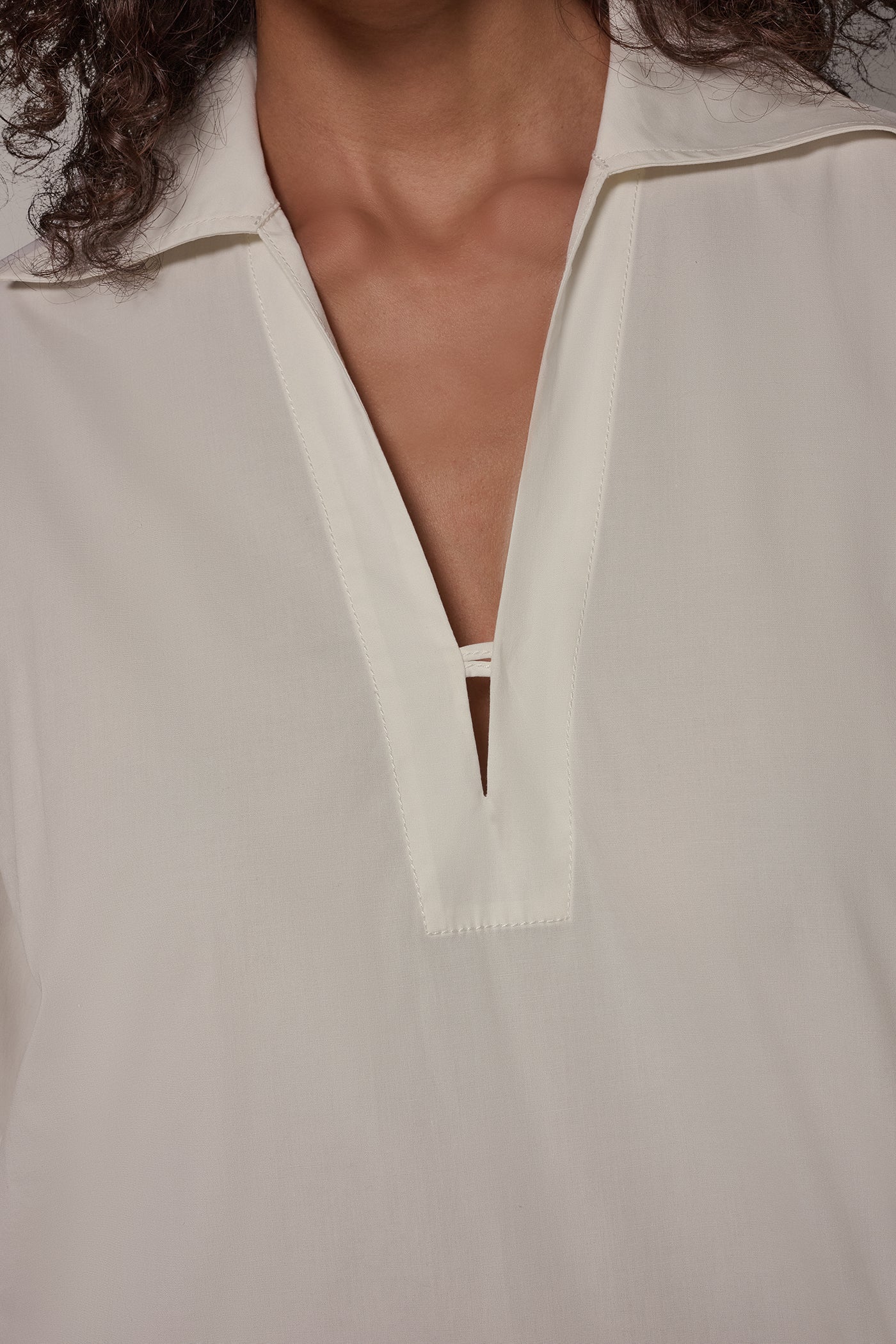 POPLIN EMBROIDERED DETAIL BLOUSE VIEW 6
