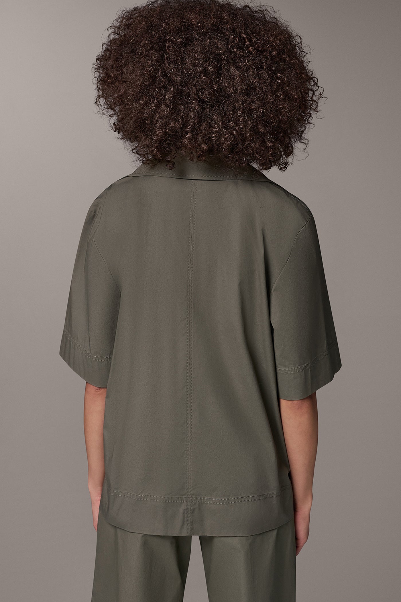 POPLIN EMBROIDERED DETAIL BLOUSE VIEW 3