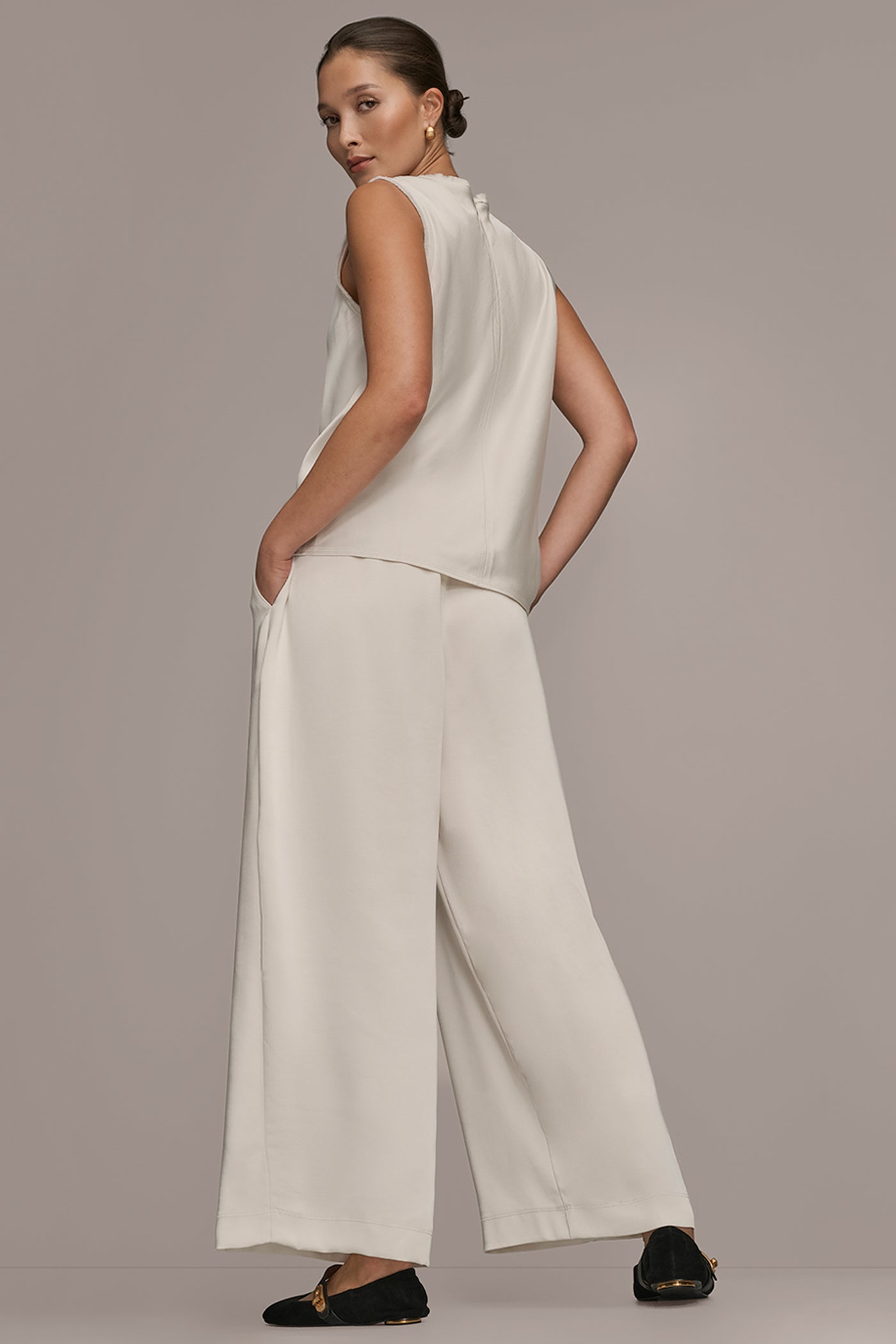 SLEEVELESS FRINGE TRIM BLOUSE VIEW 8