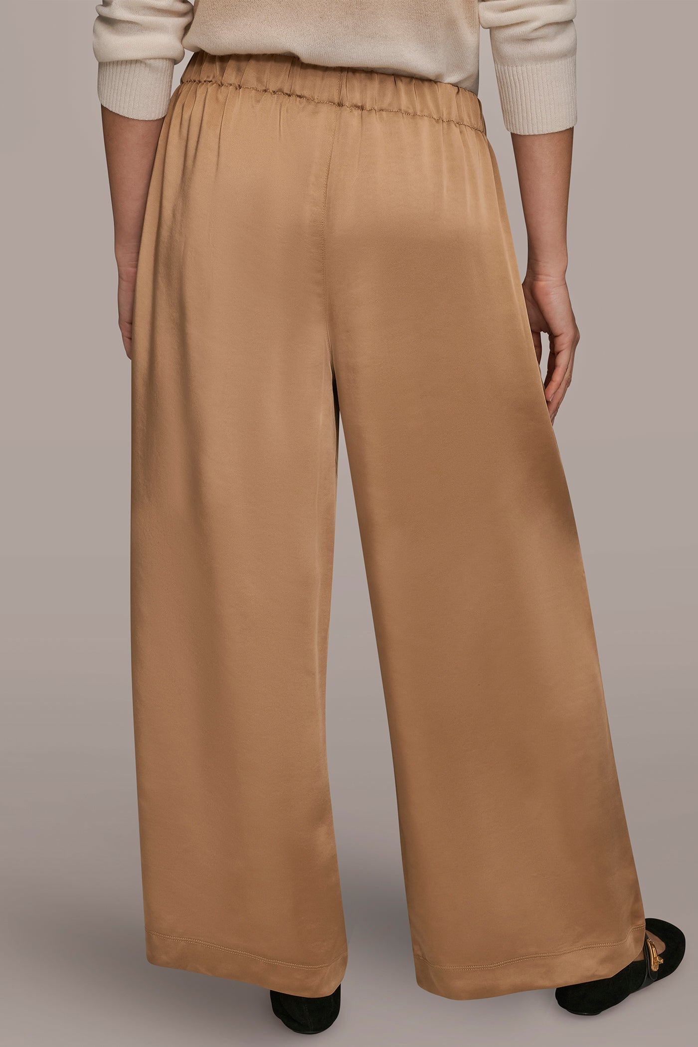 MID RISE PULL ON RELAXED PANT | View 2 | Pants