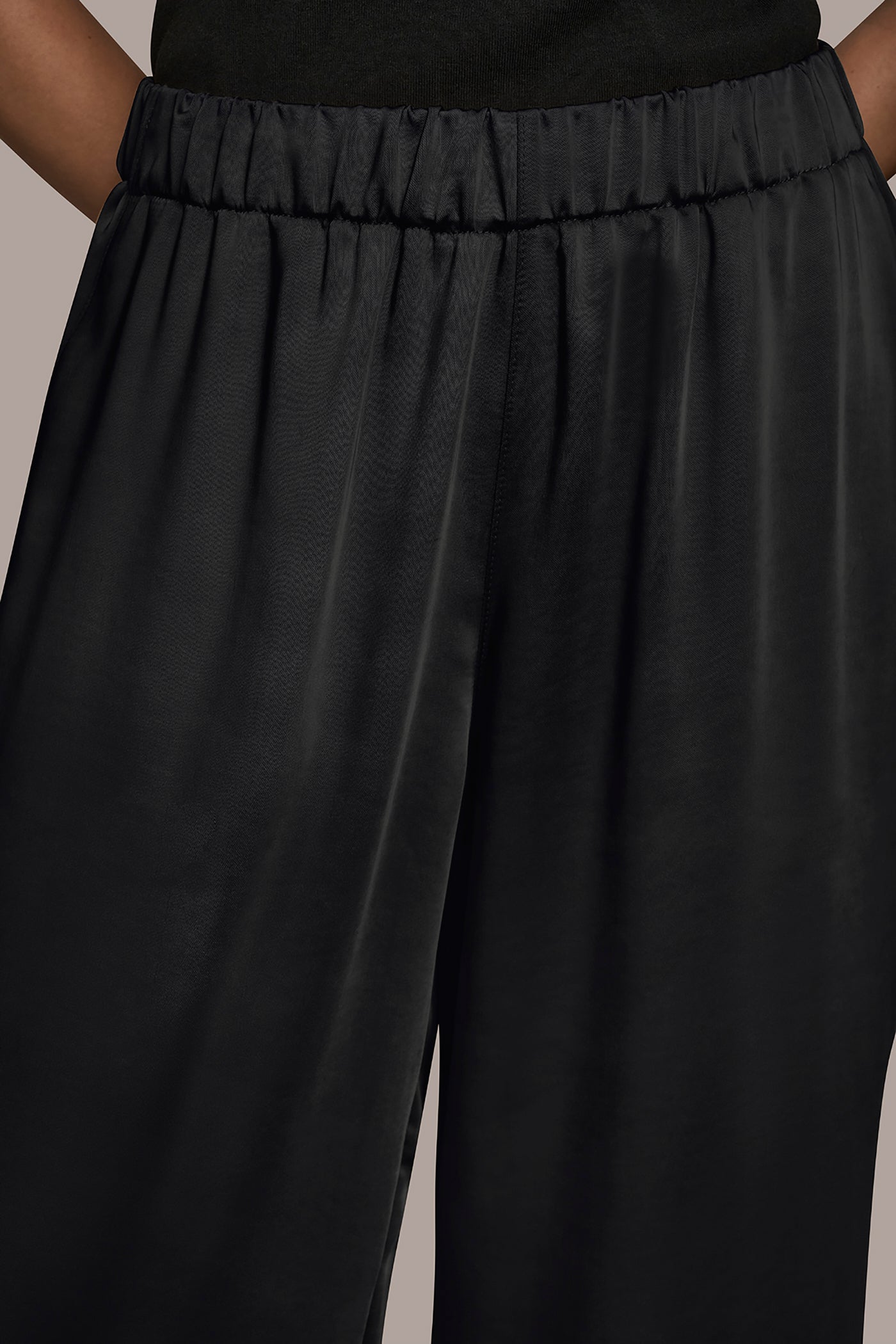 MID RISE PULL ON RELAXED PANT VIEW 4 | Pants