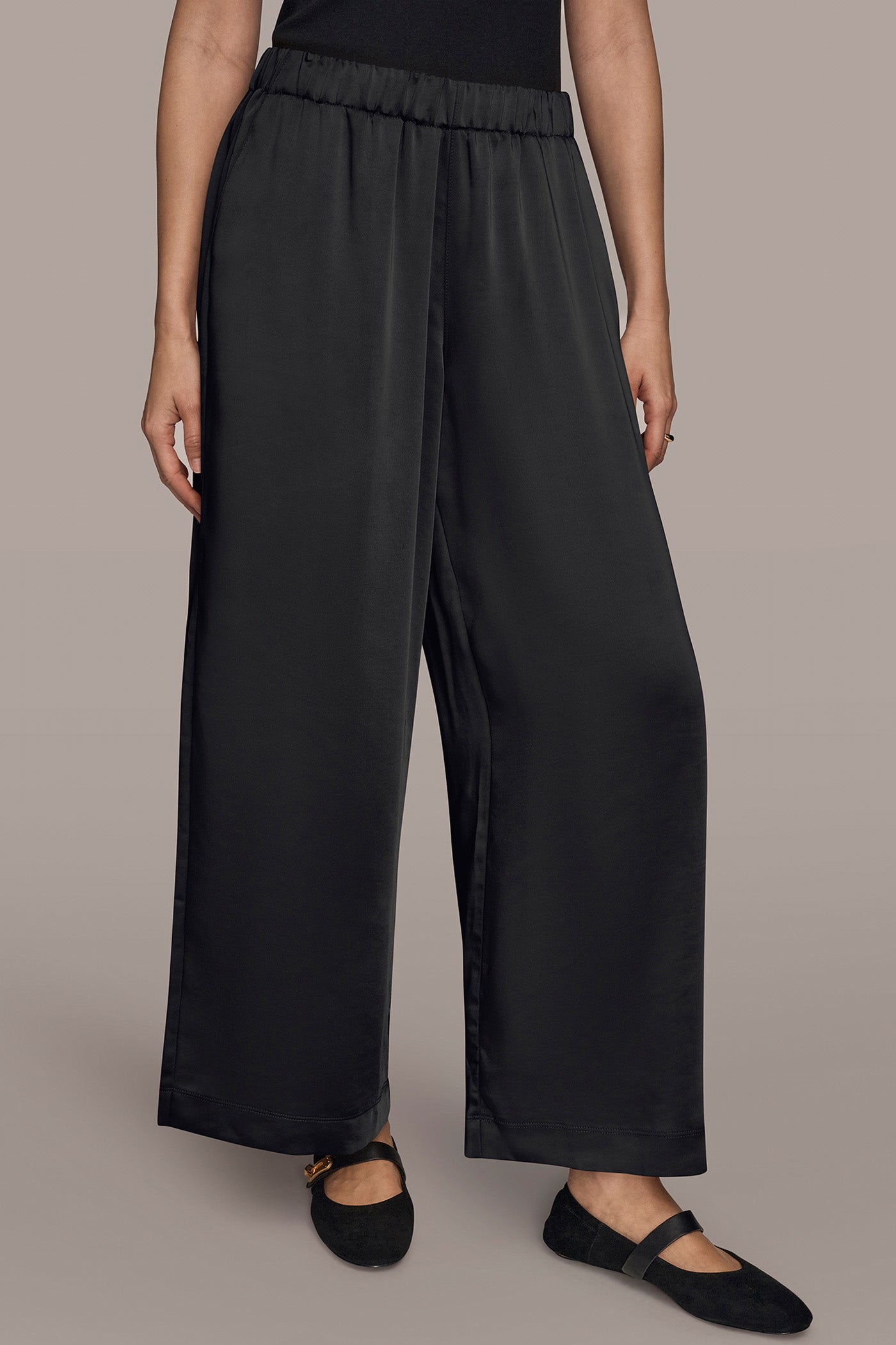 MID RISE PULL ON RELAXED PANT | View 1 | Pants