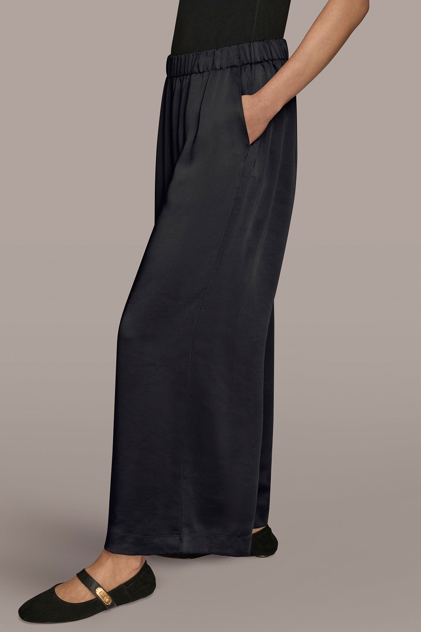 MID RISE PULL ON RELAXED PANT VIEW 3 | Pants