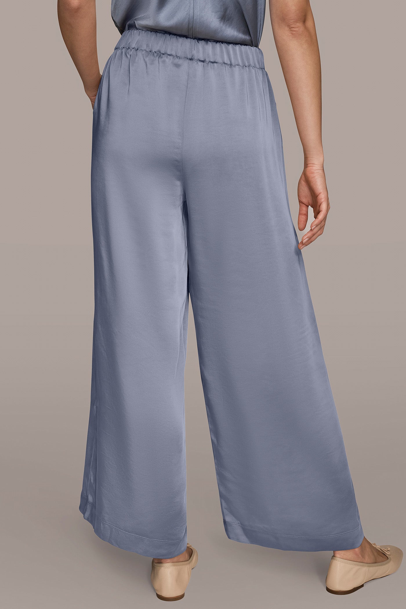 MID RISE PULL ON RELAXED PANT | View 2 | Pants