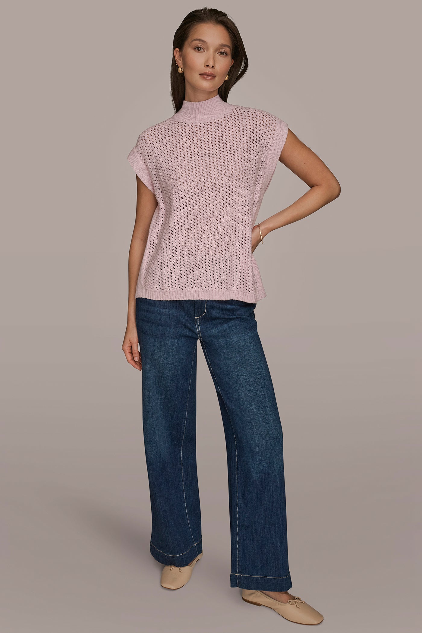 SLEEVELESS BOXY OPEN STITCH MOCK NECK VIEW 6