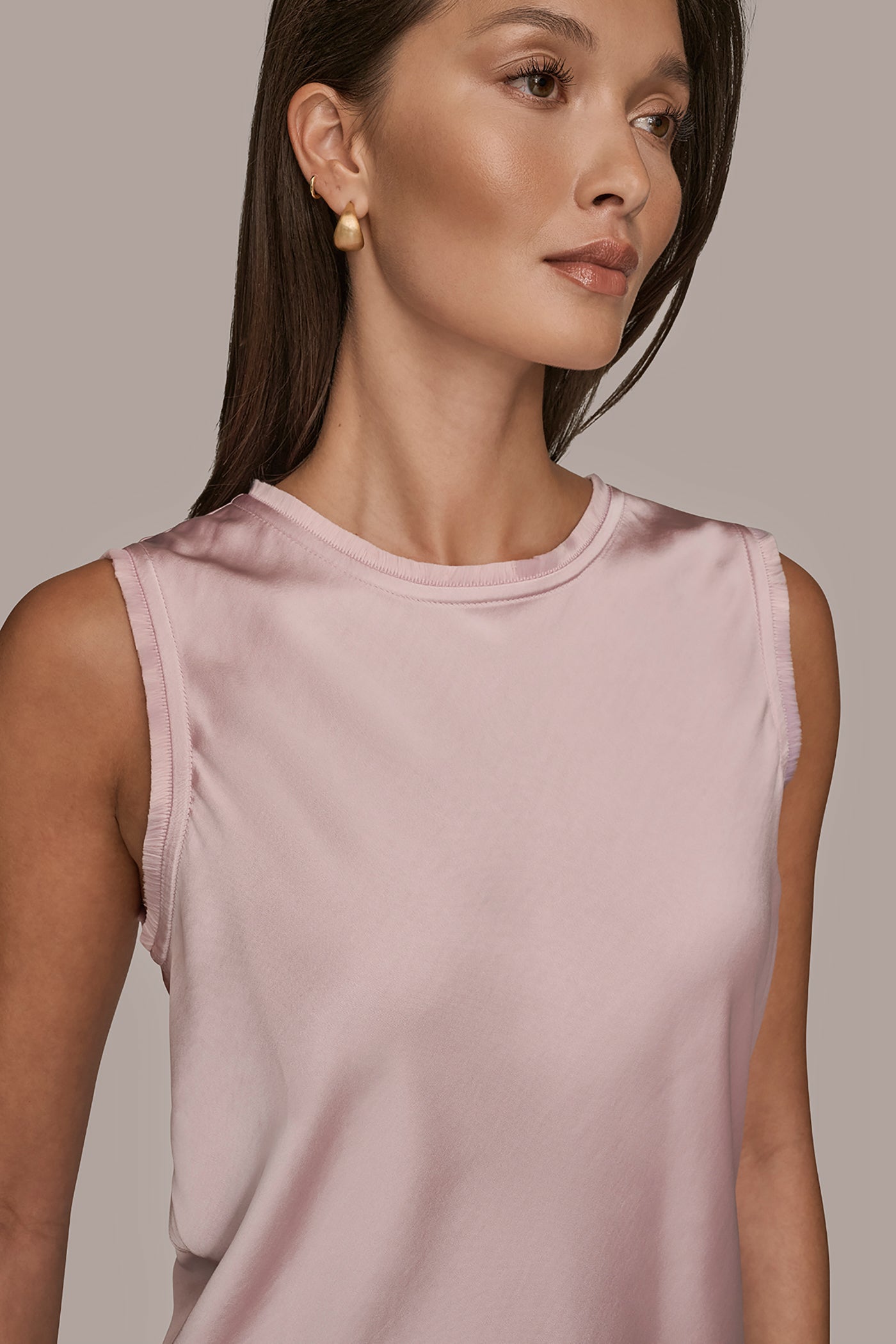 SLEEVELESS FRINGE TRIM BLOUSE VIEW 4