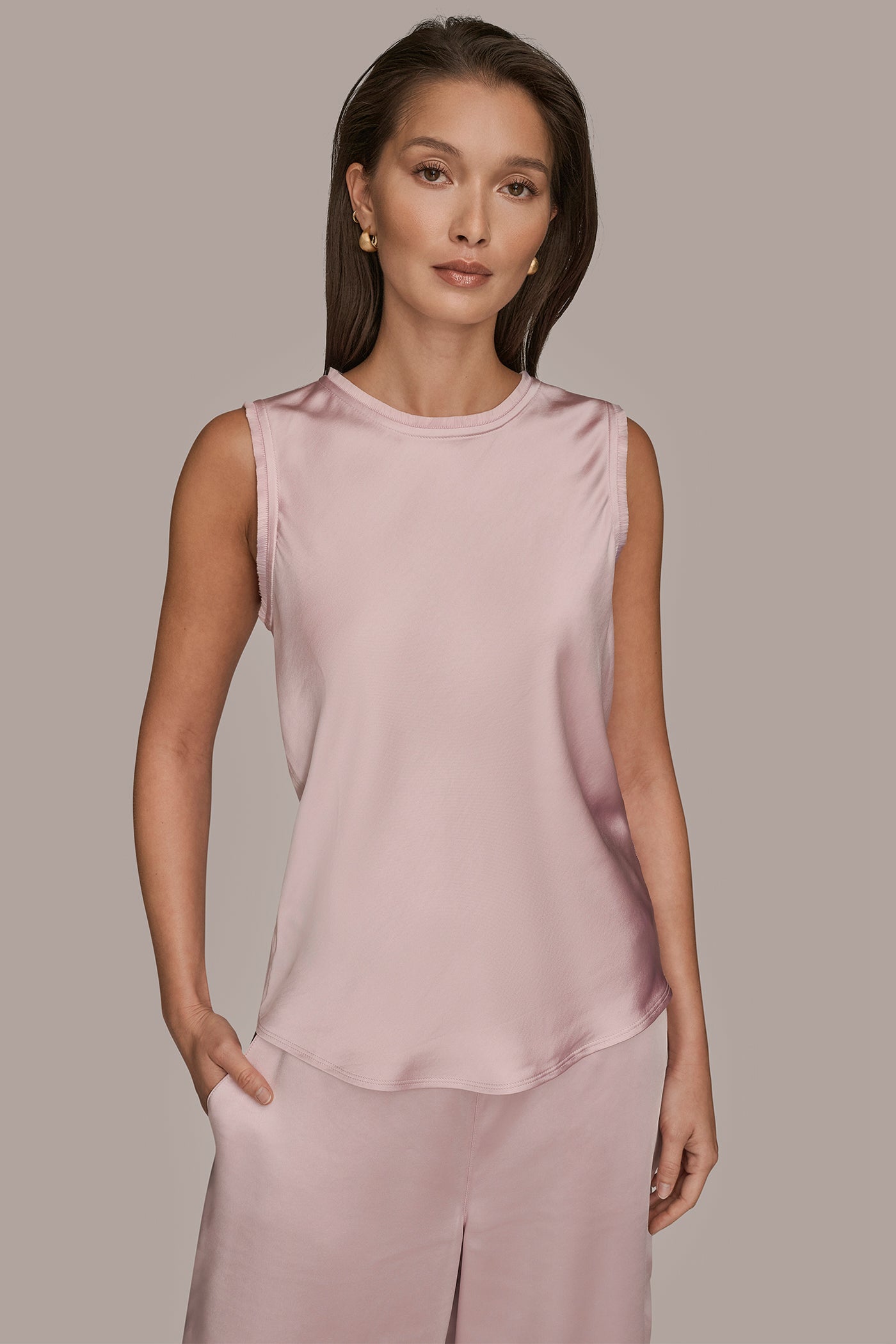 SLEEVELESS FRINGE TRIM BLOUSE | View 1 | Casual Collection