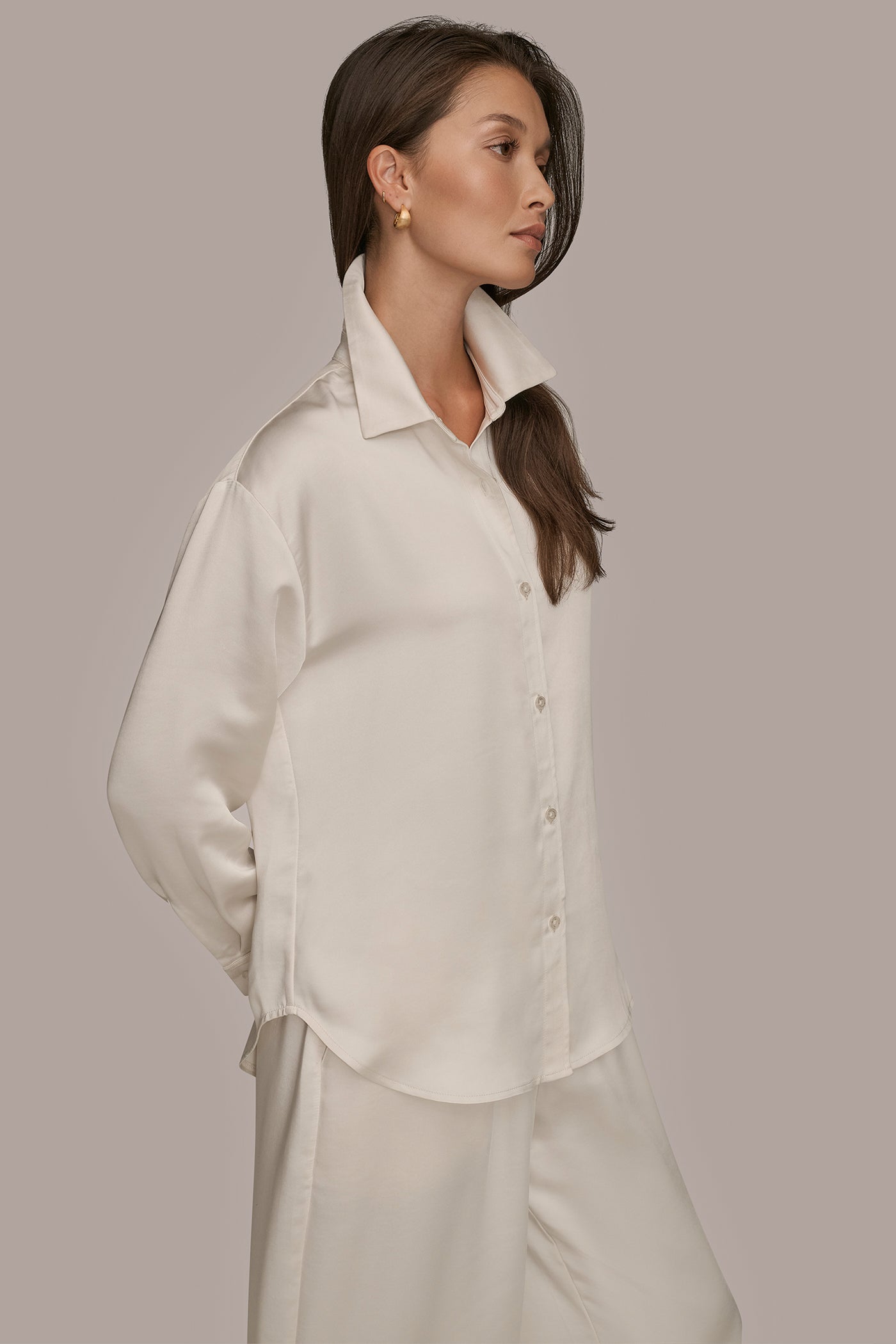 WOVEN BUTTON DOWN SHIRT VIEW 3