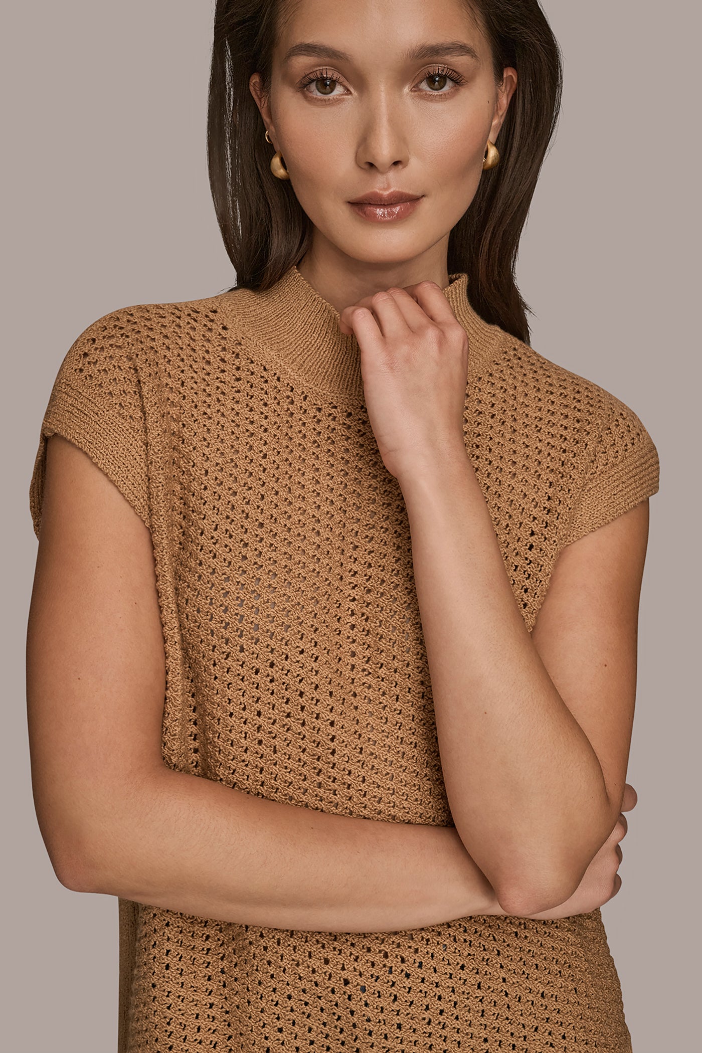 SLEEVELESS BOXY OPEN STITCH MOCK NECK VIEW 4 | Donna Karan Weekend