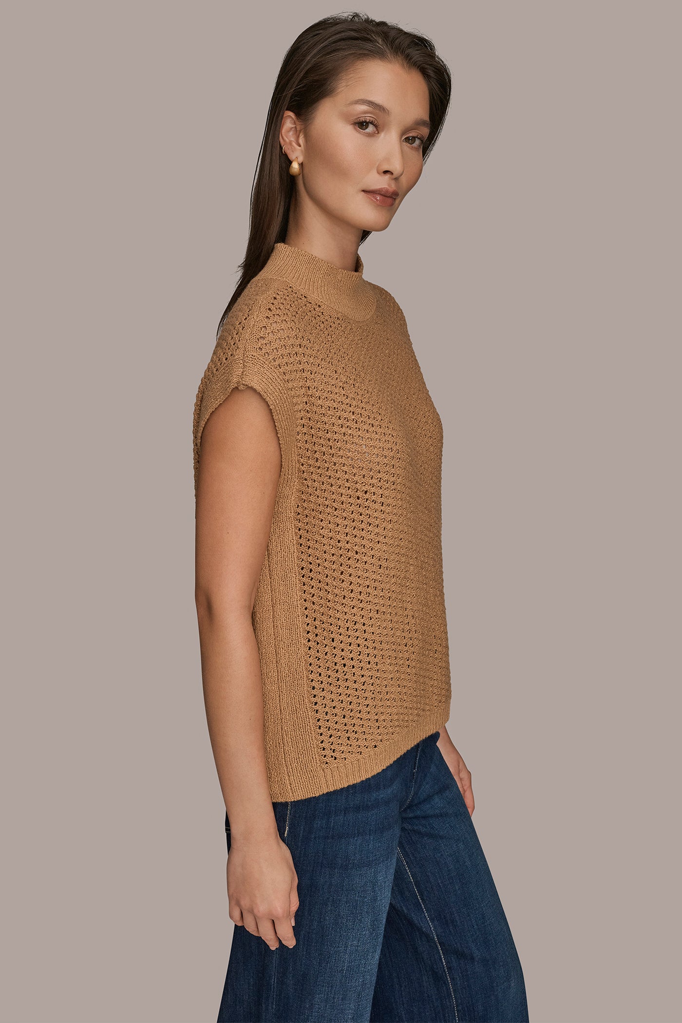SLEEVELESS BOXY OPEN STITCH MOCK NECK VIEW 3 | Donna Karan Weekend