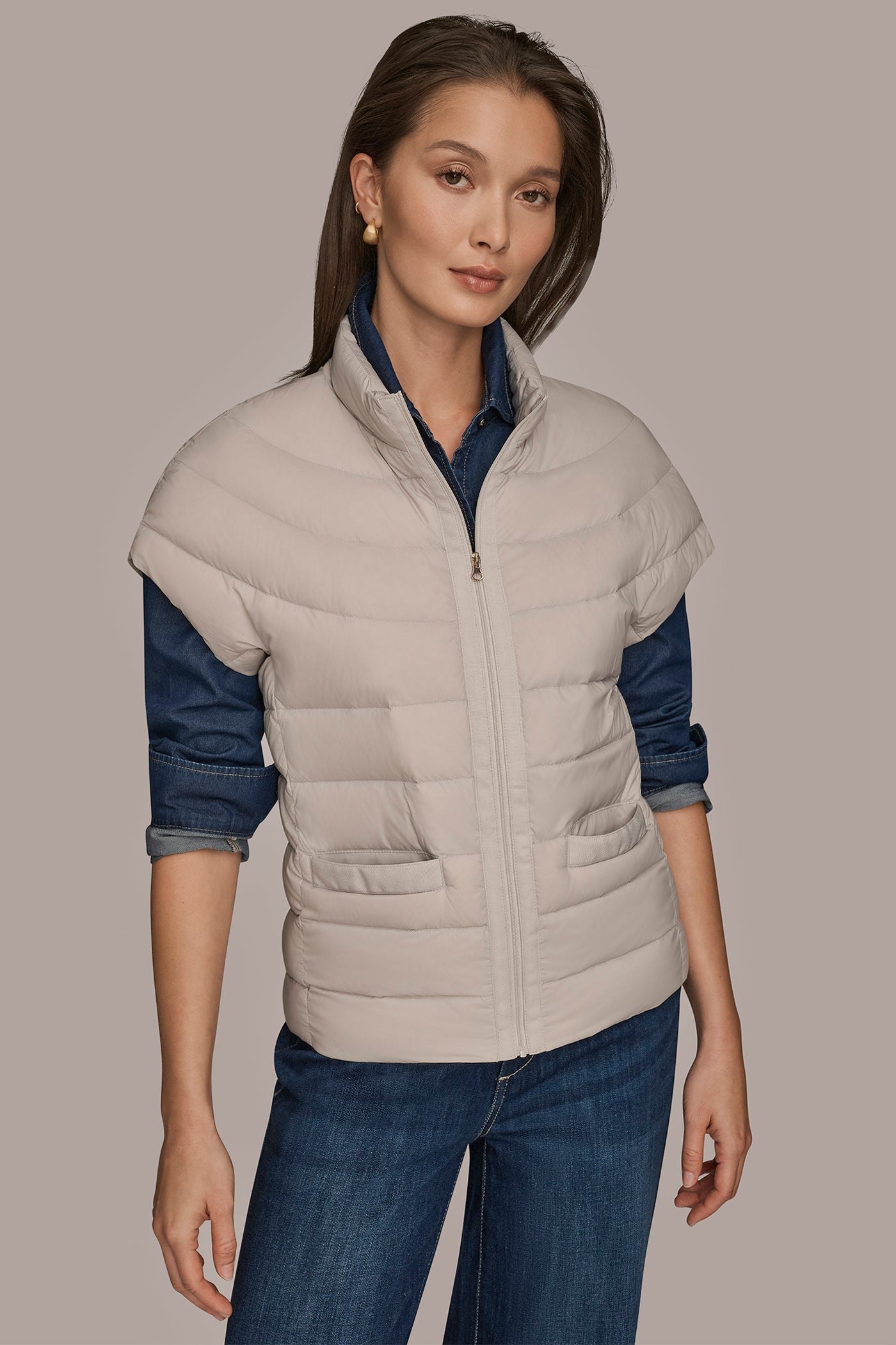 FRONT ZIP CAP SLEEVE MOCK NECK VEST | View 1 | Products