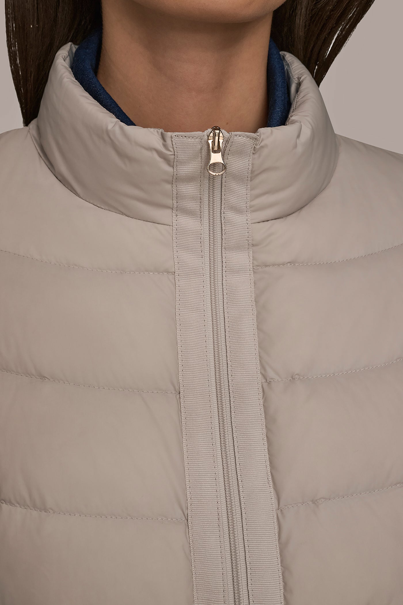 FRONT ZIP CAP SLEEVE MOCK NECK VEST VIEW 5