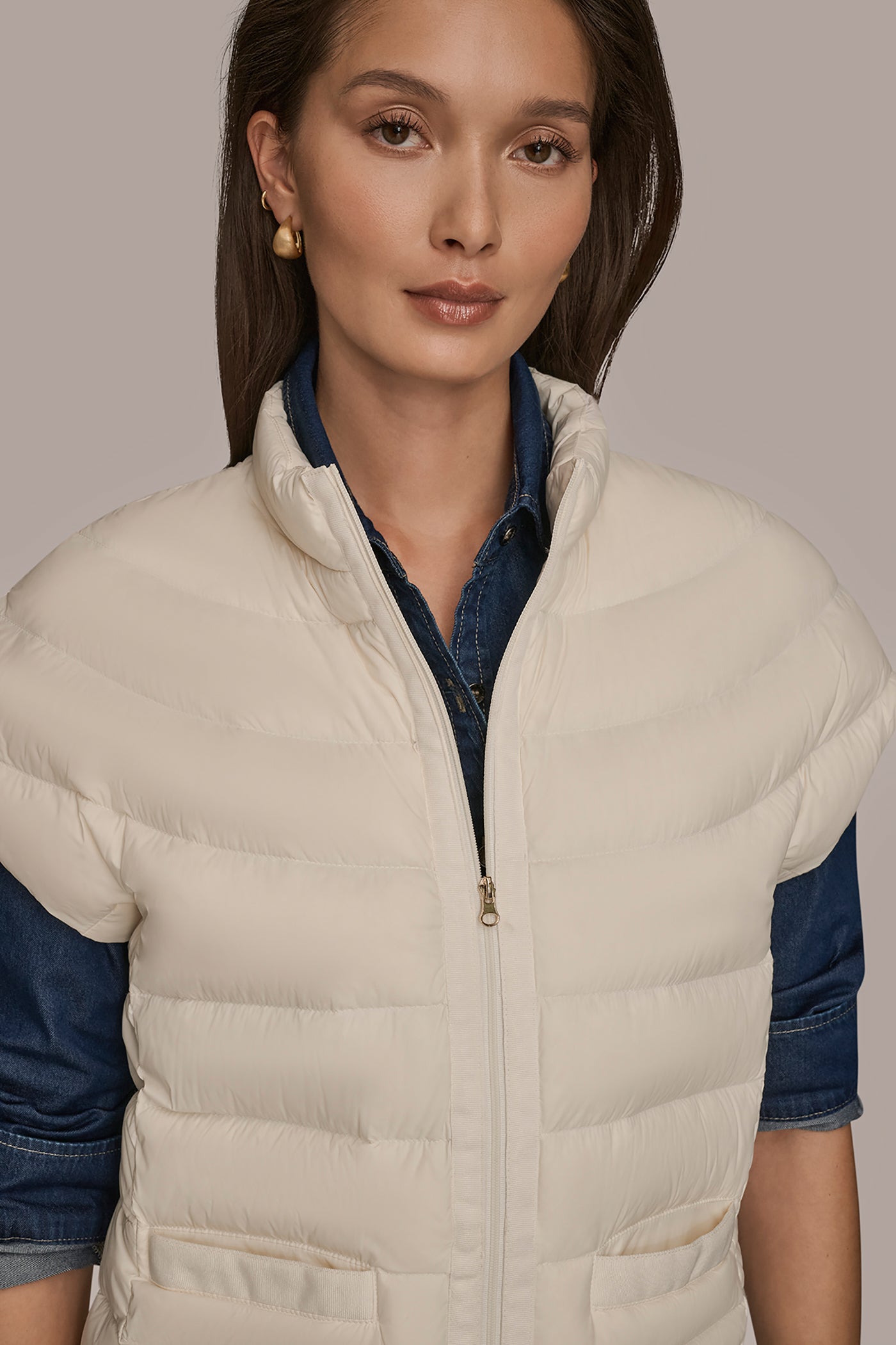 FRONT ZIP CAP SLEEVE MOCK NECK VEST VIEW 5