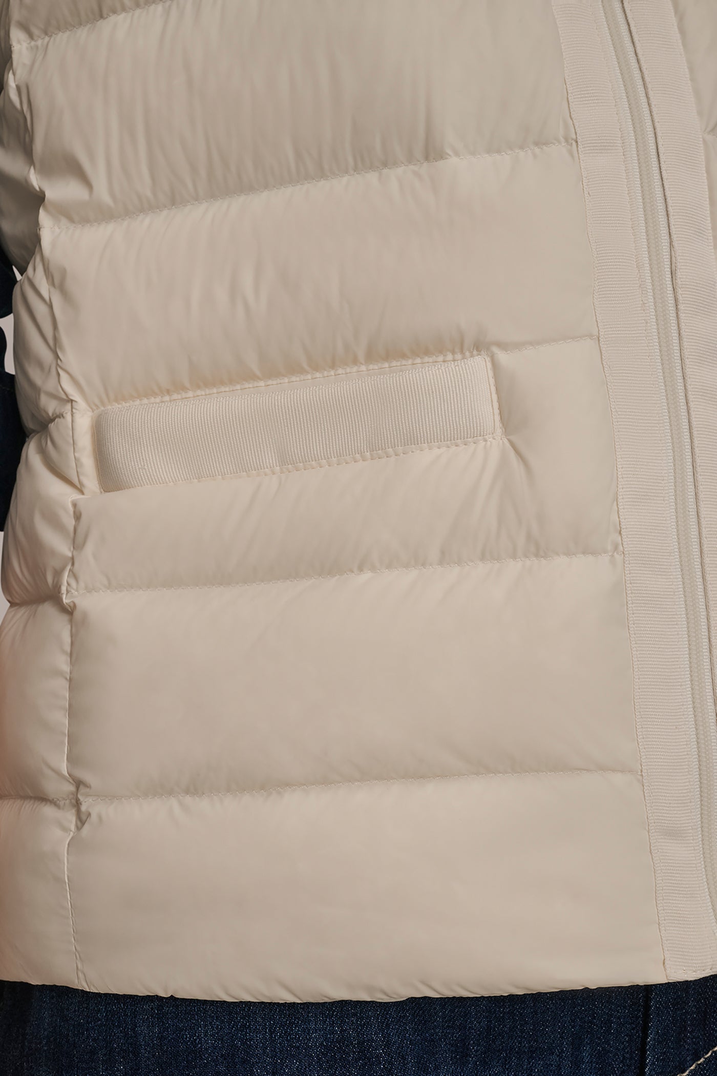 FRONT ZIP CAP SLEEVE MOCK NECK VEST VIEW 8