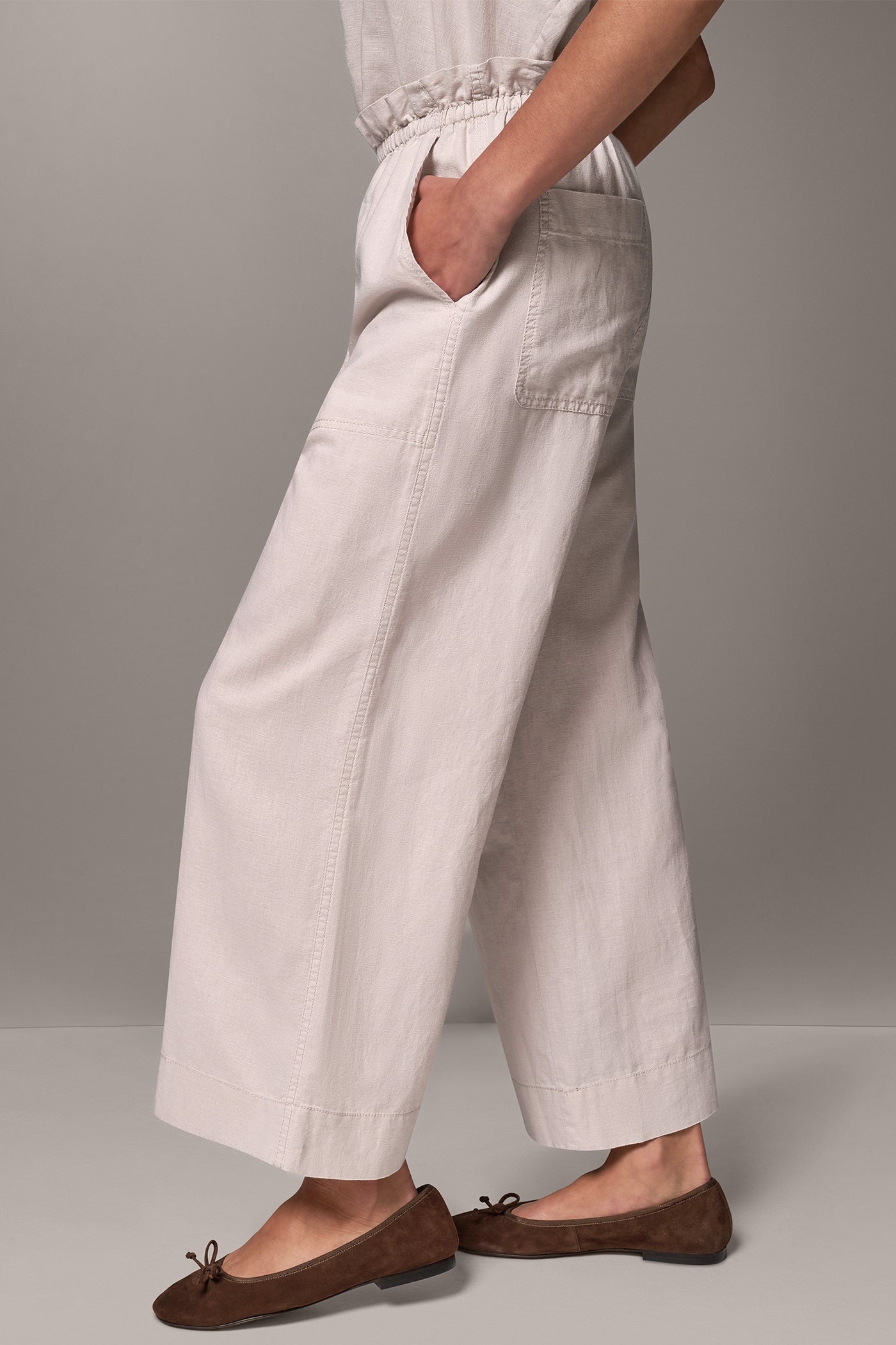LINEN EXTRA HIGH-RISE PAPERBAG PANT VIEW 2