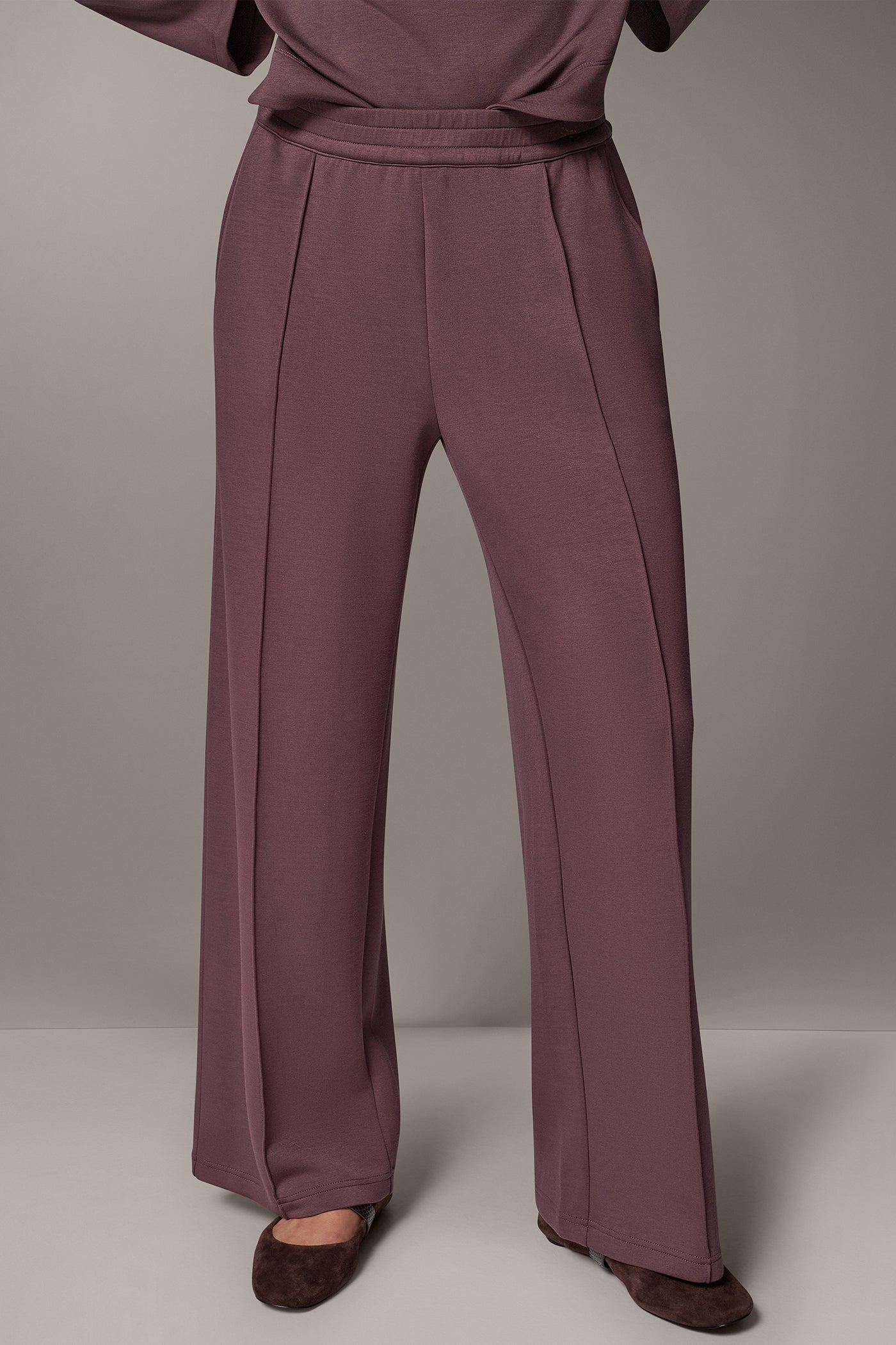 JET SETTER PINTUCK PANT VIEW 1
