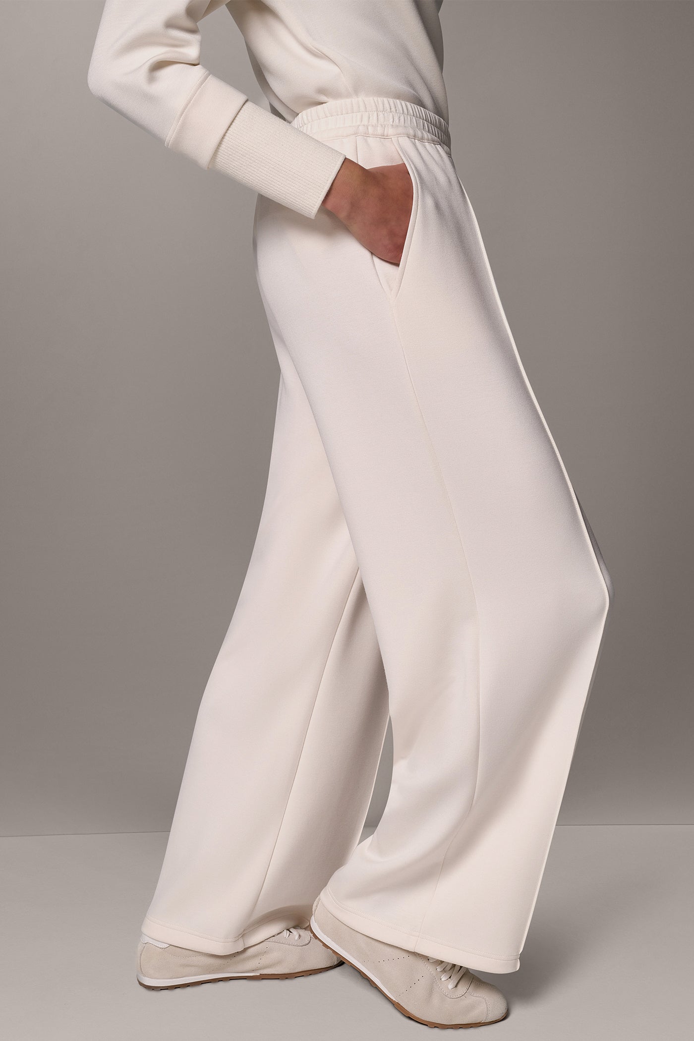 JET SETTER PINTUCK PANT VIEW 2