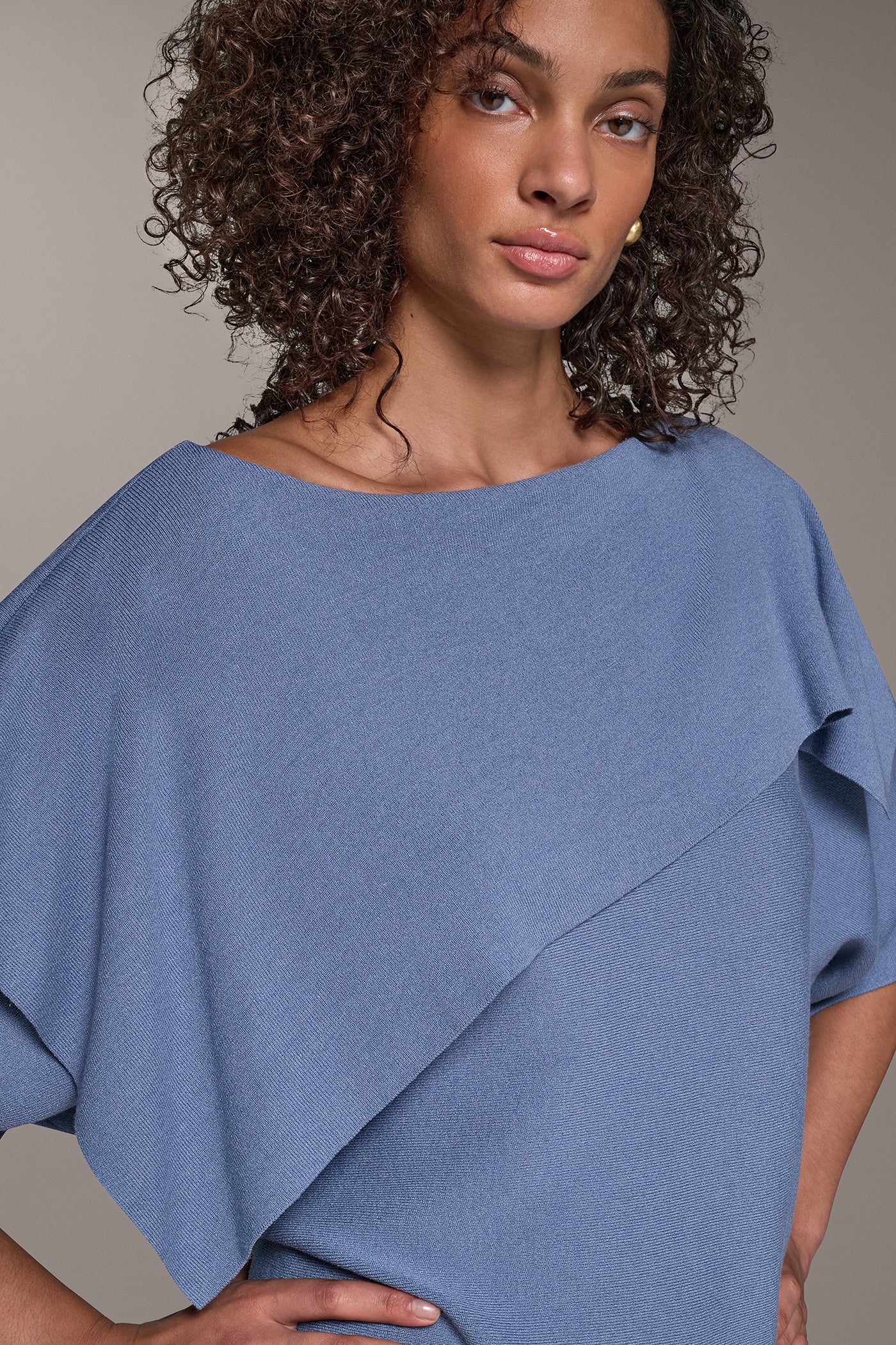 ASYMMETRIC DRAPE BRACELET-SLEEVE SWEATER VIEW 2