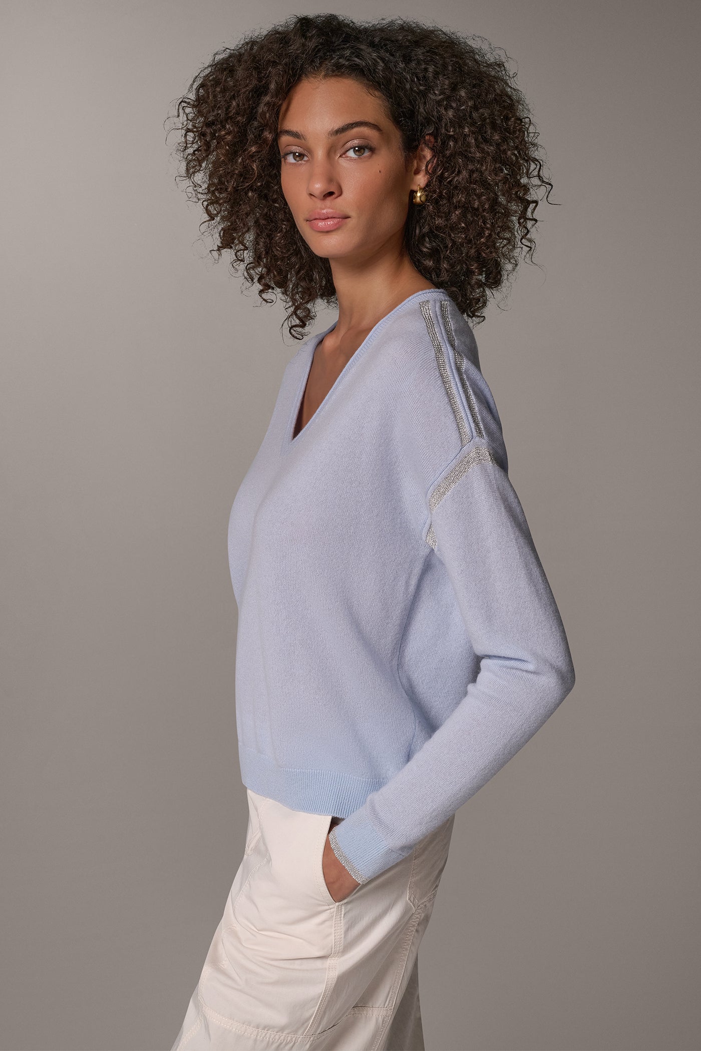 WOOL AND CASHMERE BLEND METALLIC TIP SWEATER VIEW 3