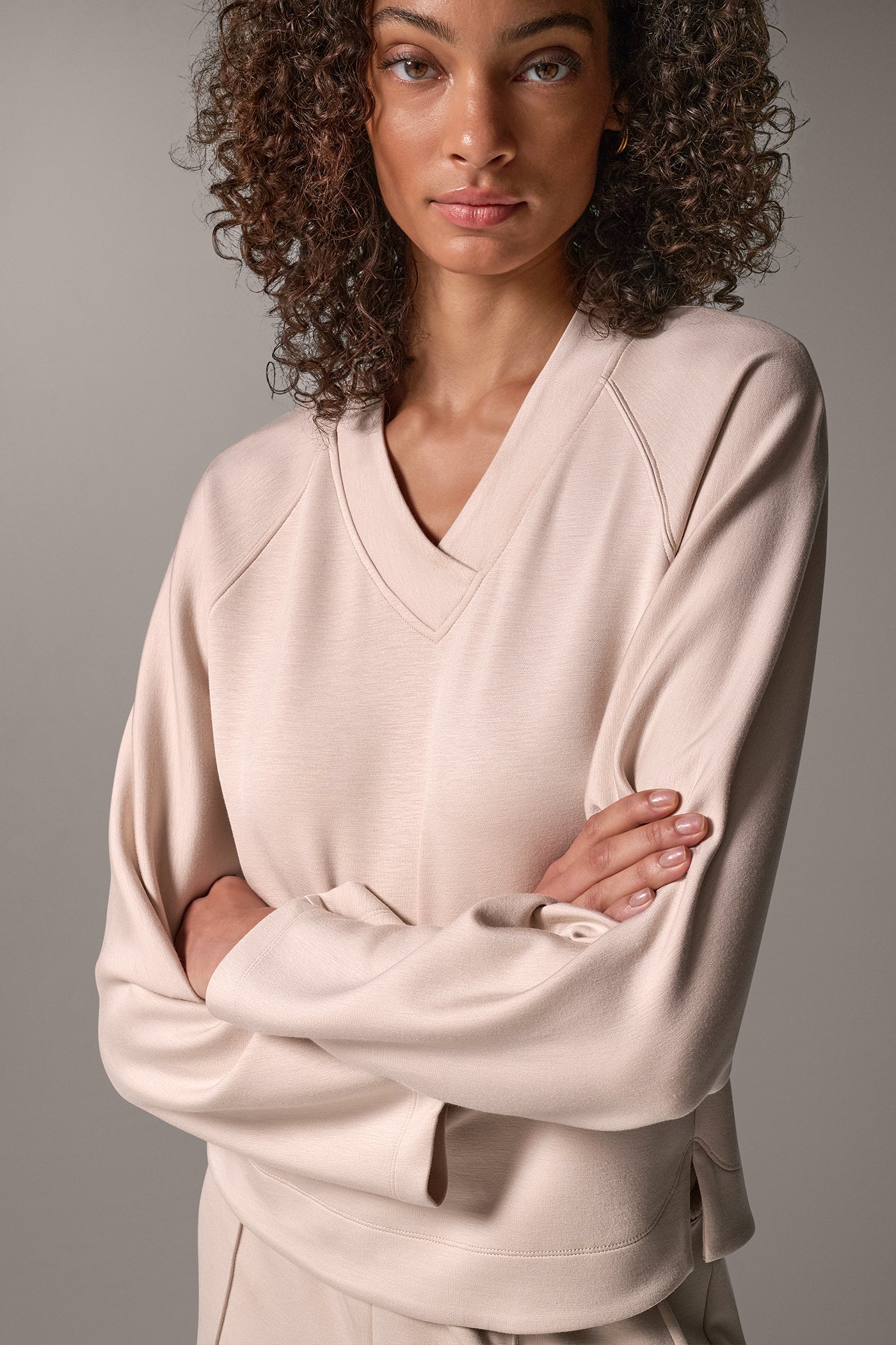 JET SETTER CROSSOVER V-NECK TOP VIEW 5