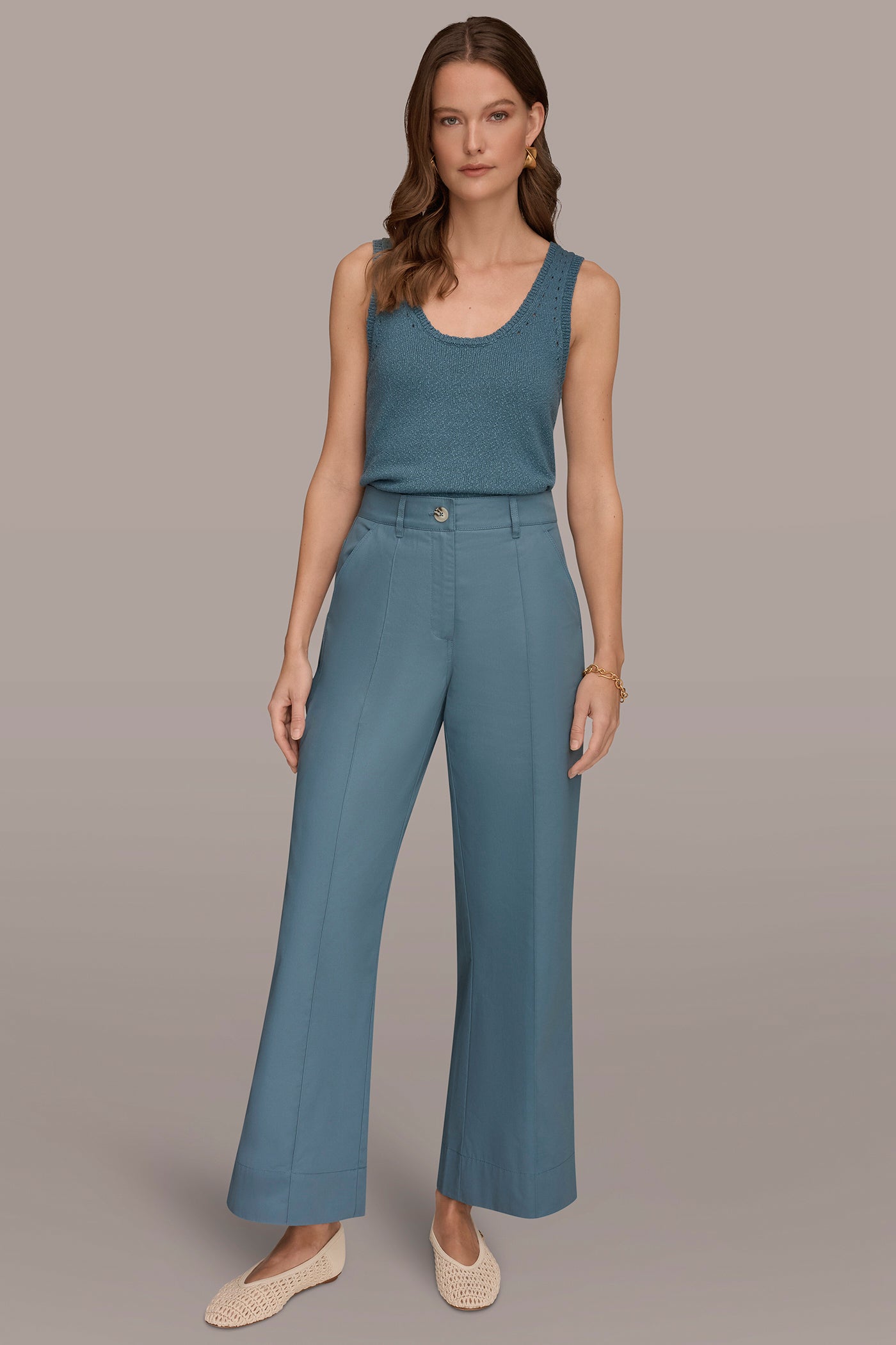 COTTON HIGH-RISE PINTUCKED WIDE-LEG TROUSER VIEW 5 | Donna Karan Weekend Bottoms