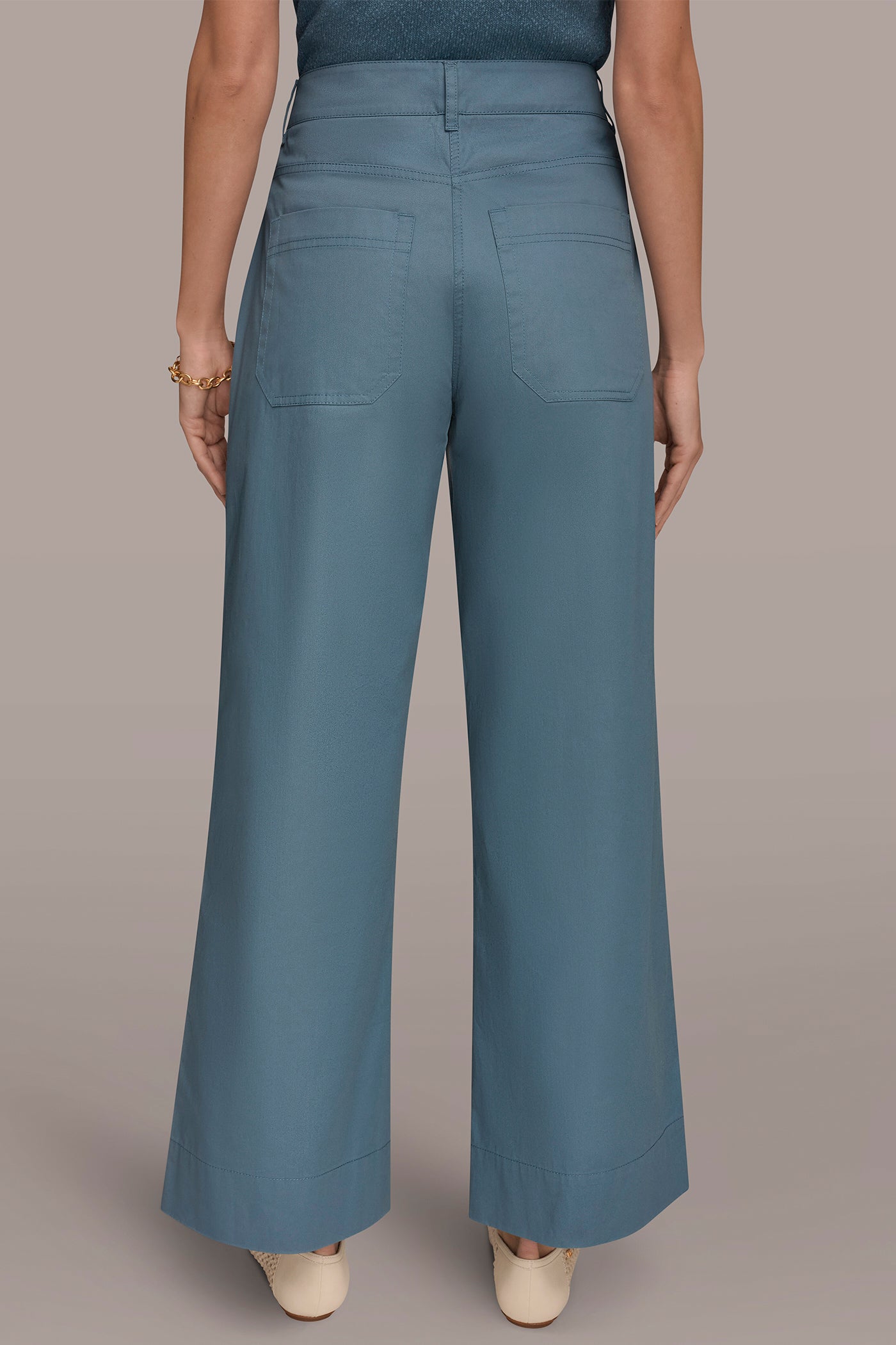 COTTON HIGH-RISE PINTUCKED WIDE-LEG TROUSER | View 2 | Donna Karan Weekend Bottoms