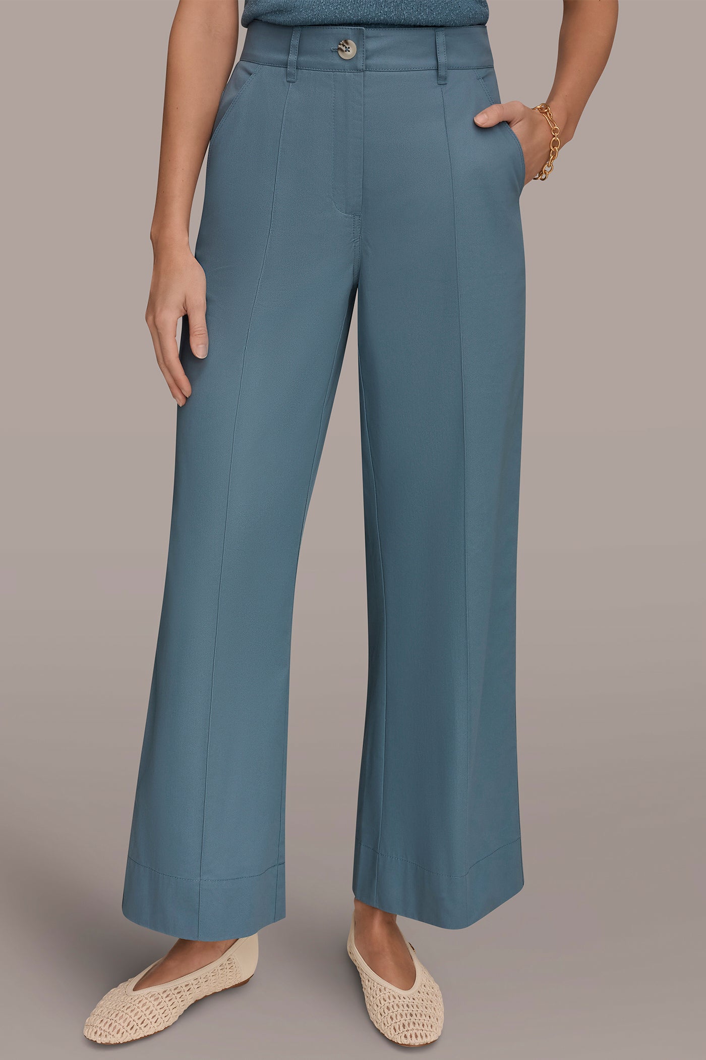 COTTON HIGH-RISE PINTUCKED WIDE-LEG TROUSER | View 1 | Donna Karan Weekend Bottoms
