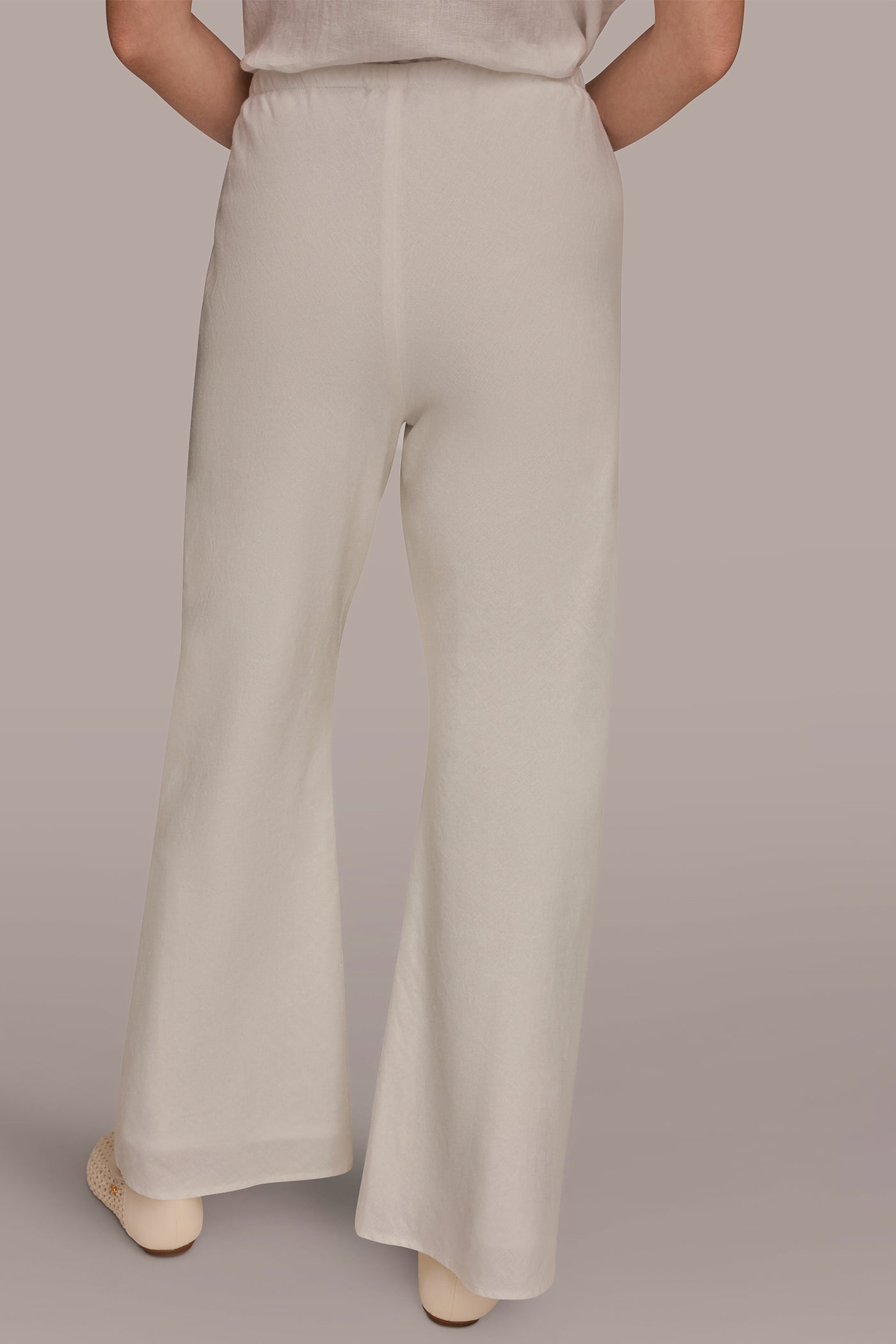 LINEN-BLEND MID-RISE RELAXED ANKLE PANT | View 2 | New Arrivals