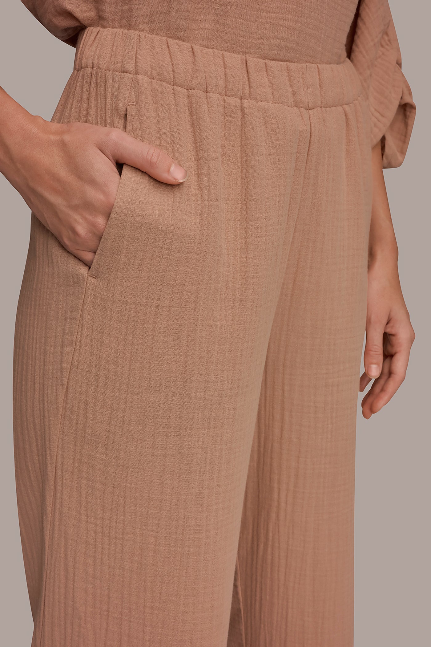COTTON-GAUZE MID-RISE STRAIGHT-LEG PANT VIEW 4 | NEW DONNA KARAN WEEKEND