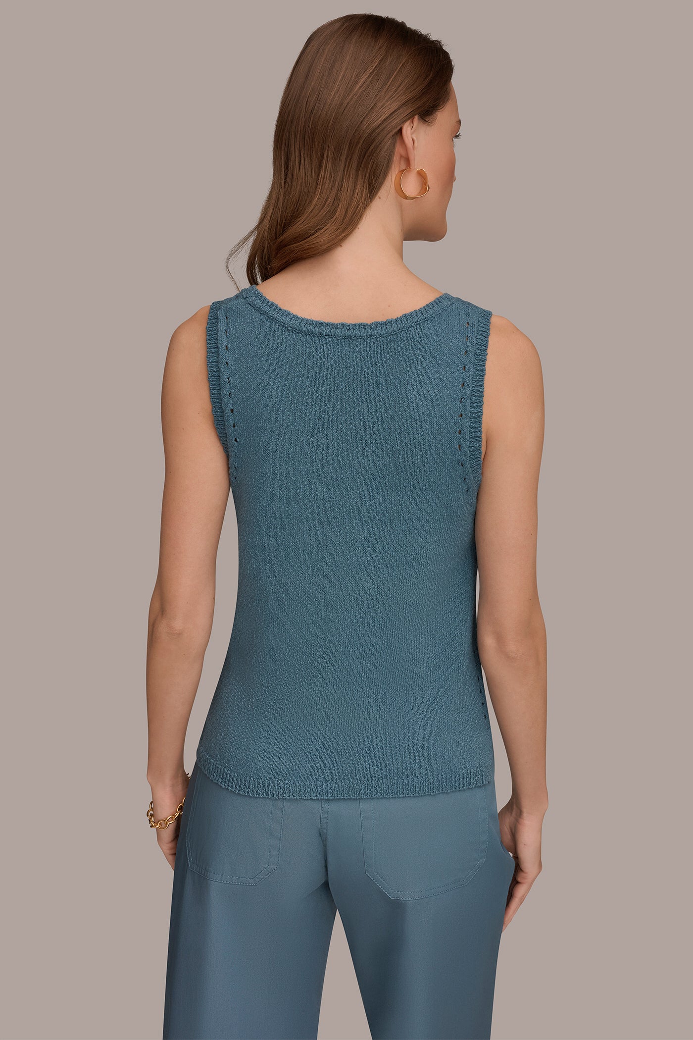 COTTON SLEEVELESS POINTELLE STITCH TANK | View 2 | Donna Karan Weekend
