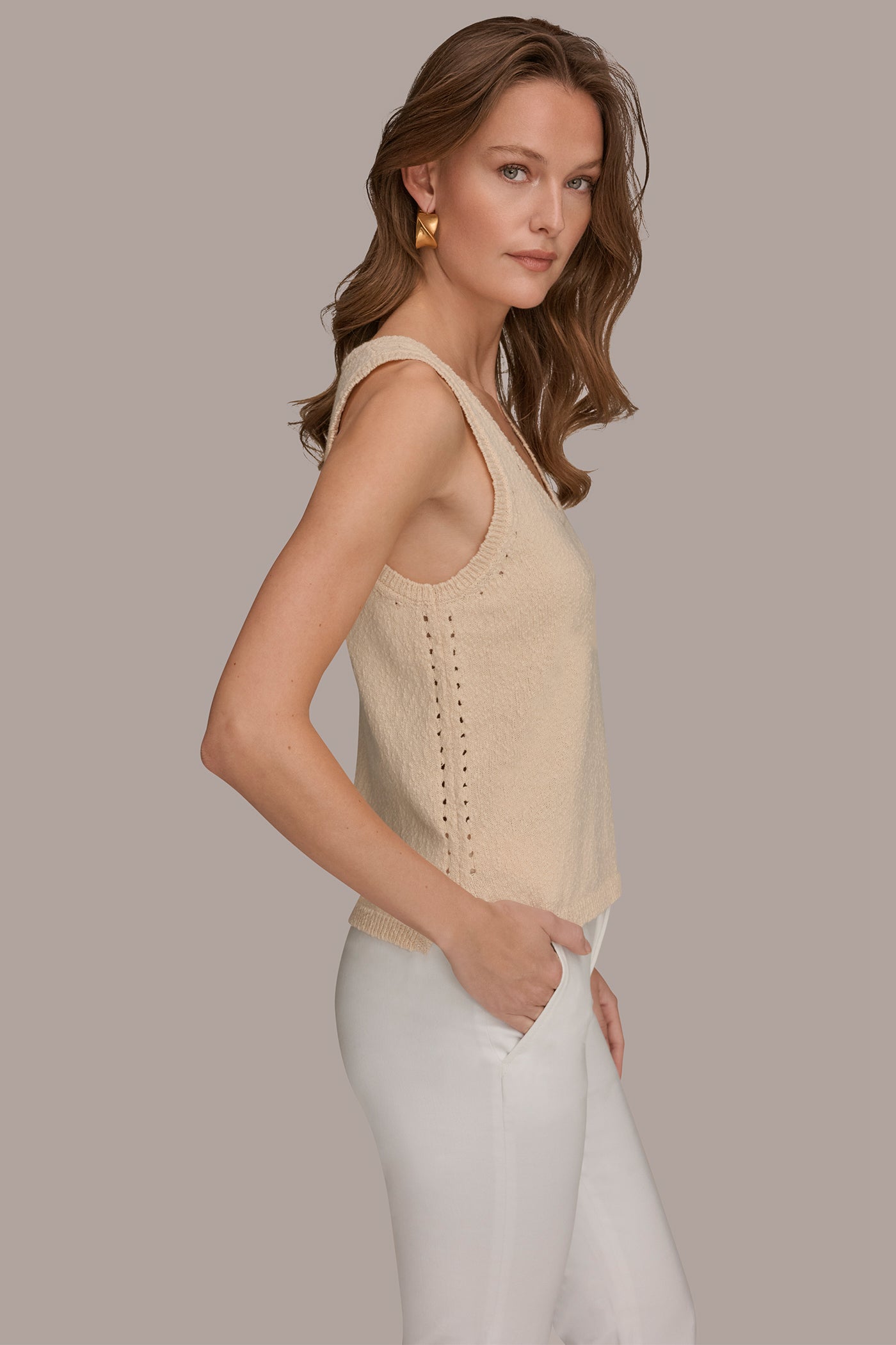 COTTON SLEEVELESS POINTELLE STITCH TANK VIEW 3 | Donna Karan Weekend