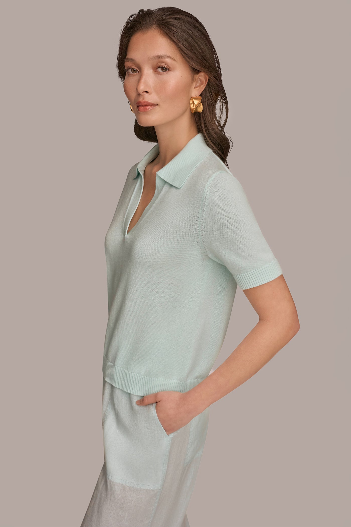 COTTON AND CASHMERE POLO SWEATER VIEW 3 | Donna Karan Weekend Tops