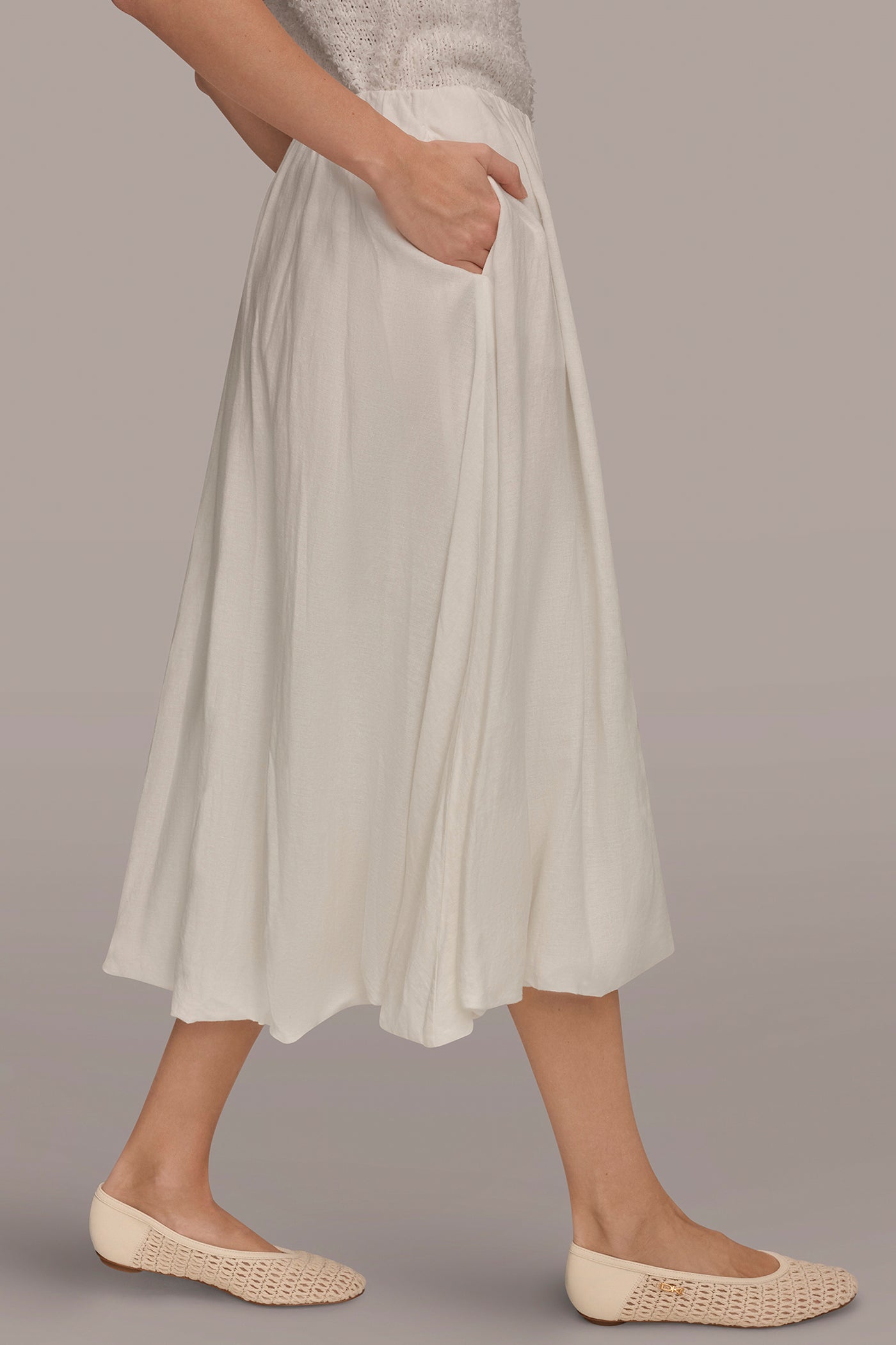 LINEN-BLEND BUBBLE SKIRT | View 2 | Grace Edit