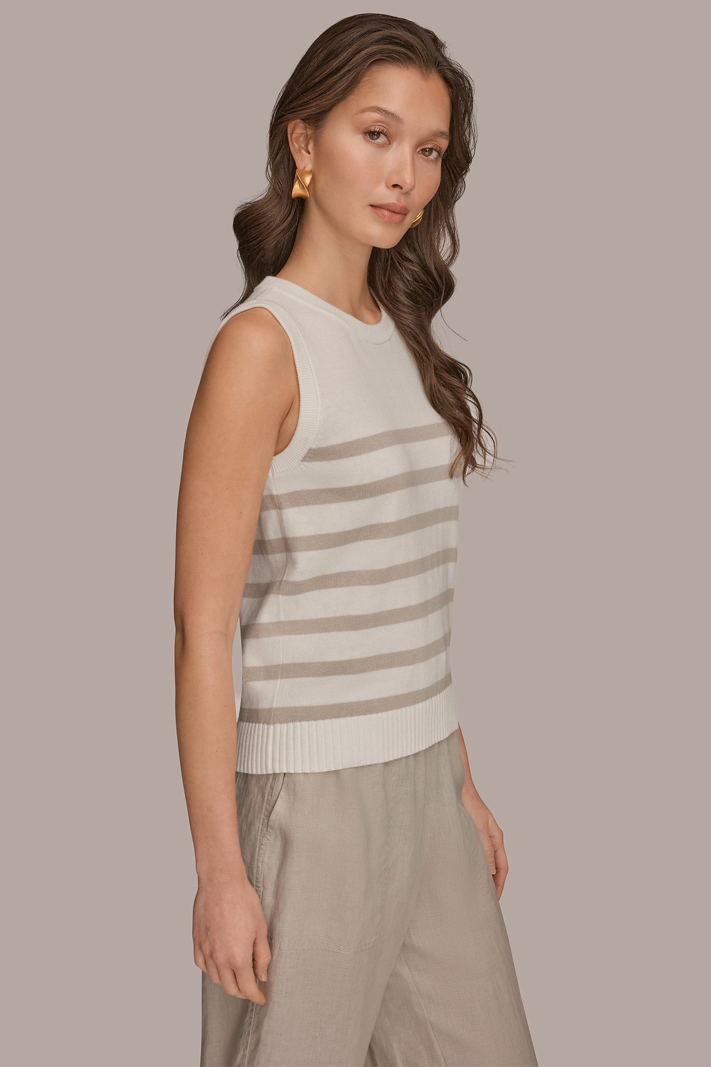 COTTON AND CASHMERE SLEEVELESS STRIPED SWEATER VIEW 3 | Donna Karan Weekend Tops