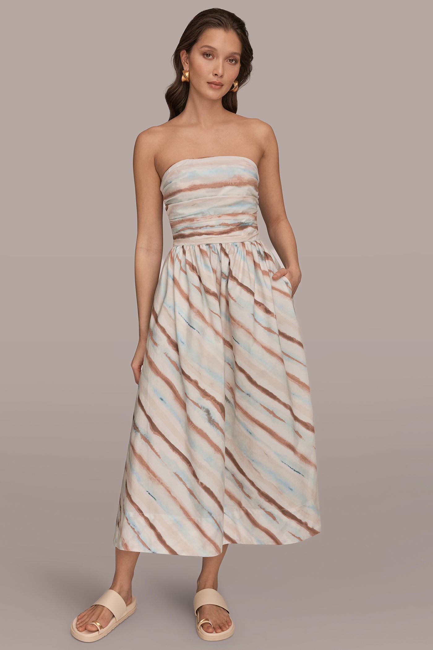 STRETCH COTTON-POPLIN STRAPLESS PRINTED MIDI DRESS | View 1 | Donna Karan Weekend