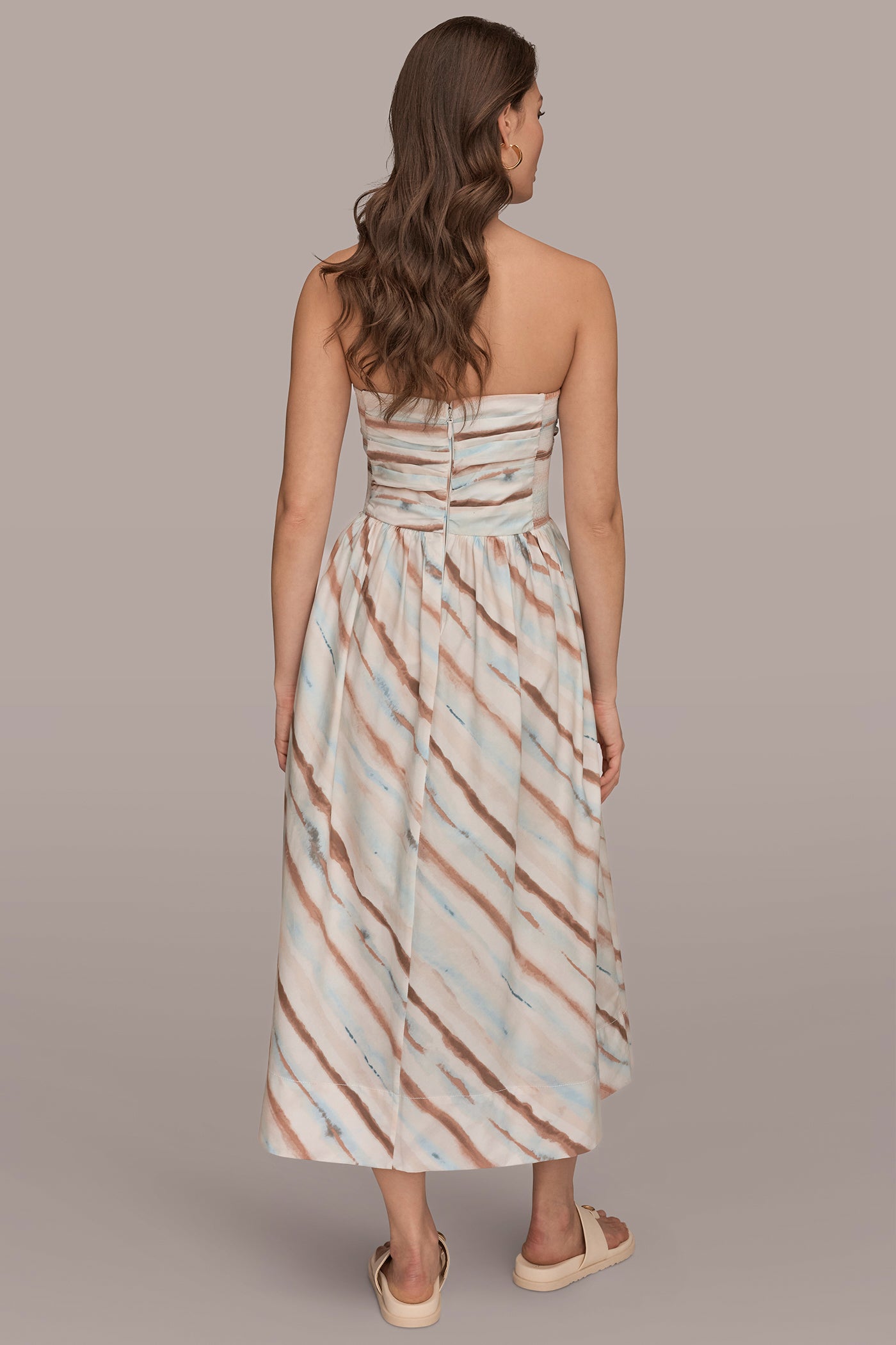 STRETCH COTTON-POPLIN STRAPLESS PRINTED MIDI DRESS | View 2 | Donna Karan Weekend